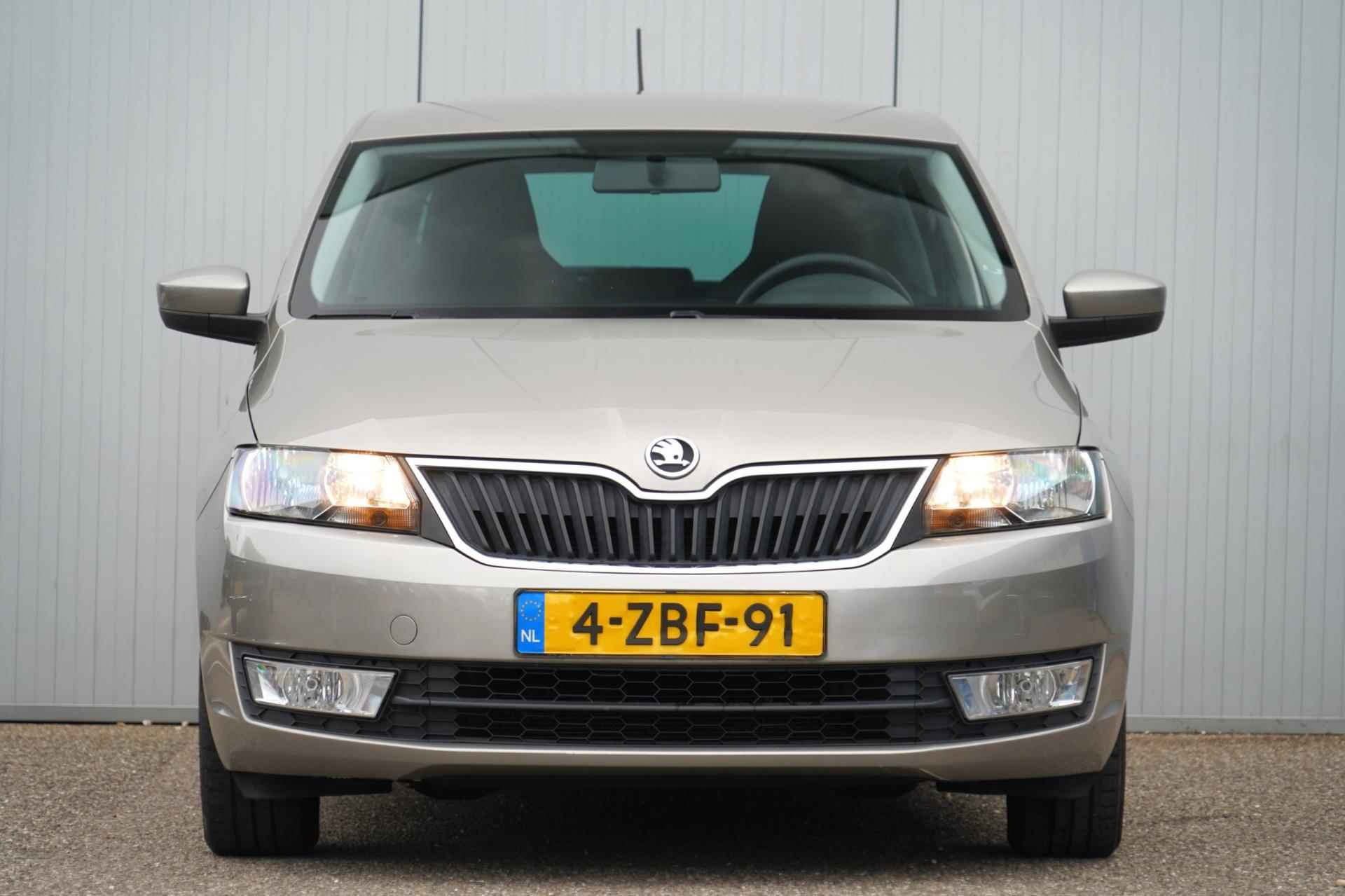 Skoda Rapid Spaceback 1.2 TSI Greentech Ambition Businessline / 122dkm NAP / Navi / Cruise / Airco - 20/34