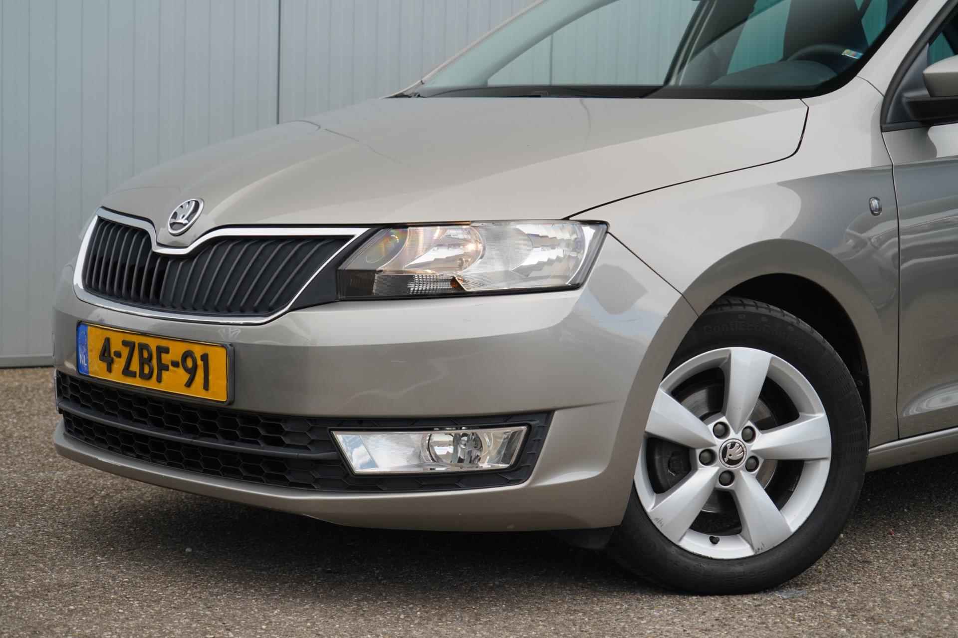 Skoda Rapid Spaceback 1.2 TSI Greentech Ambition Businessline / 122dkm NAP / Navi / Cruise / Airco - 22/34