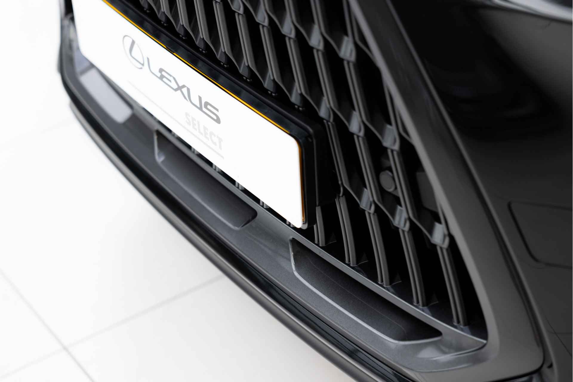 Lexus NX 450h+ AWD Luxury Line | 4x4 | Achteruitrijcamera | Climate Control | Parkeersensoren | - 35/55