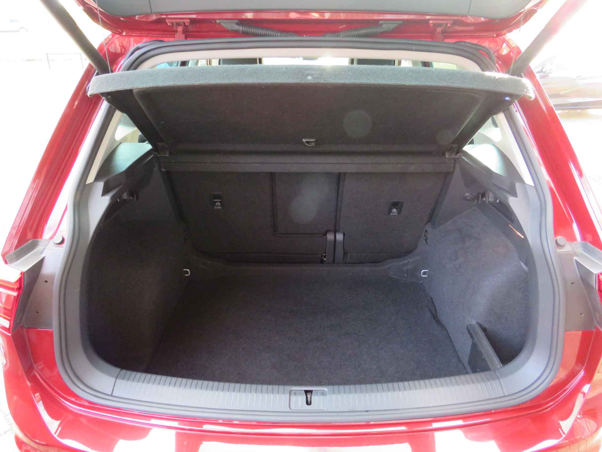 Volkswagen Tiguan 1.4 TSI 150PK Comfortline Automaat| Electr.trekhaak 1800 kg| Metallic| | Clima-Airco | Android Auto | Navi| Parkeersensoren | Incl. BOVAG Garantie | - 16/51