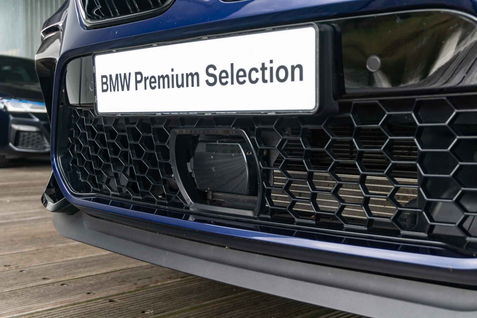 BMW X6 M Competion / M Driver's Pack / Glazen panoramadak Sky Lounge /  M Carbon Achterspoiler / Night Vision met persoonsherkenning / - 52/57