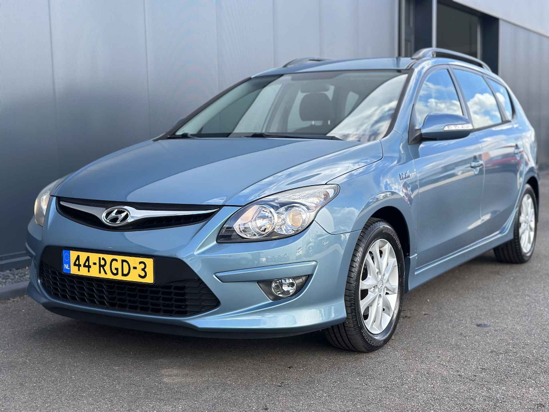 Hyundai i30 CW 1.6i i-Motion / dealer onderhouden! - 10/33