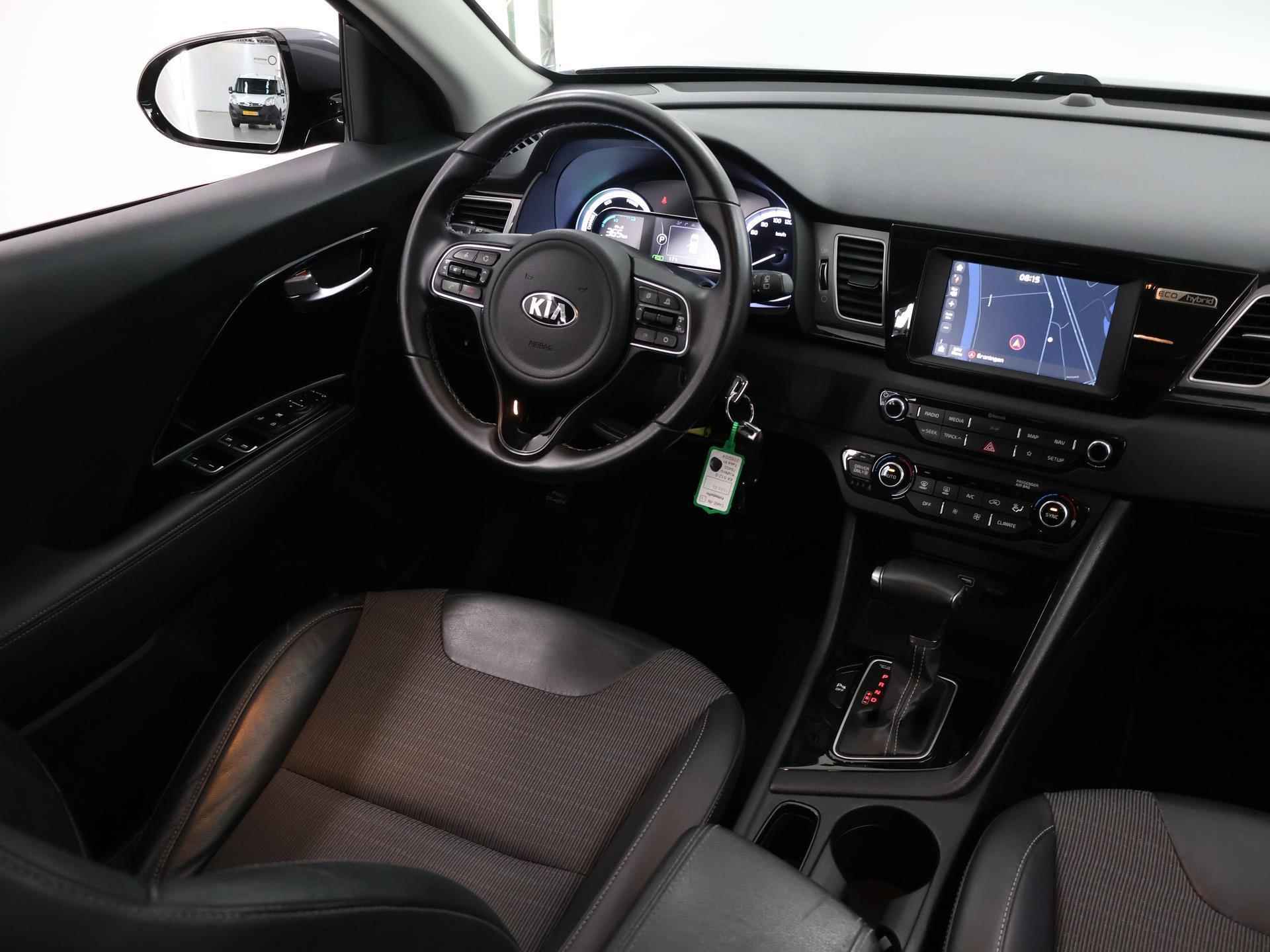 Kia Niro 1.6 GDi Hybrid DynamicLine | Navigatie | Achteruitrijcamera | Climate Control | Apple/Android Carplay | Cruise Control - 10/40
