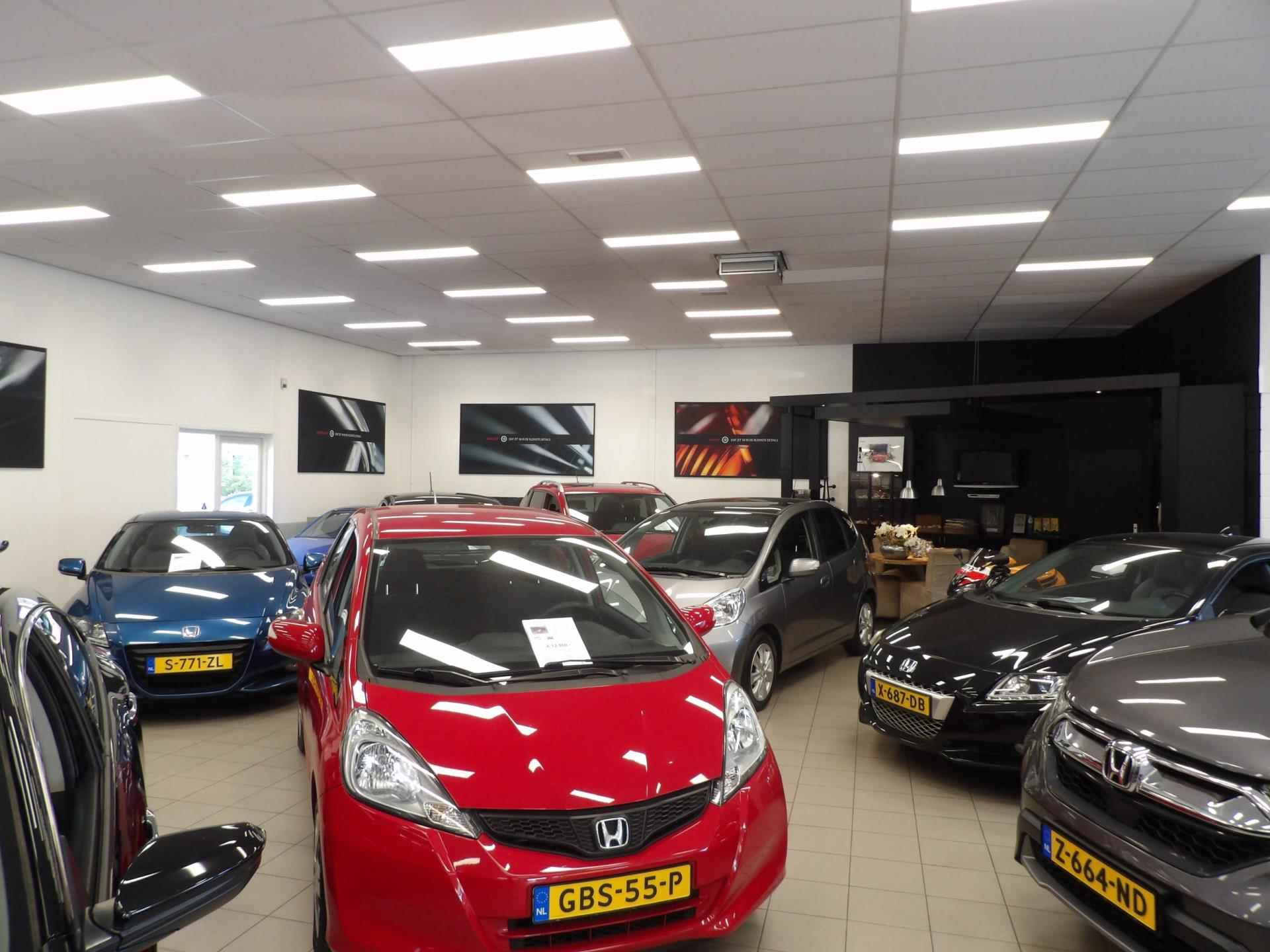 Honda Jazz DYNAMIC UITVOERING AUTOMAAT//NAVIGATIE// VOLLEDIG ONDERHOUDEN//30.000 KM - 24/24