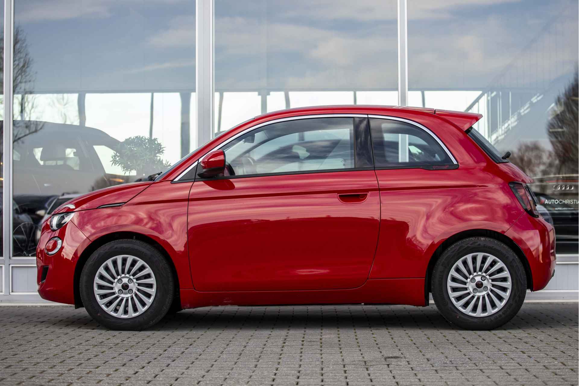 Fiat 500 RED 24 kWh NIEUW! | Climate | NL Auto - 5/39