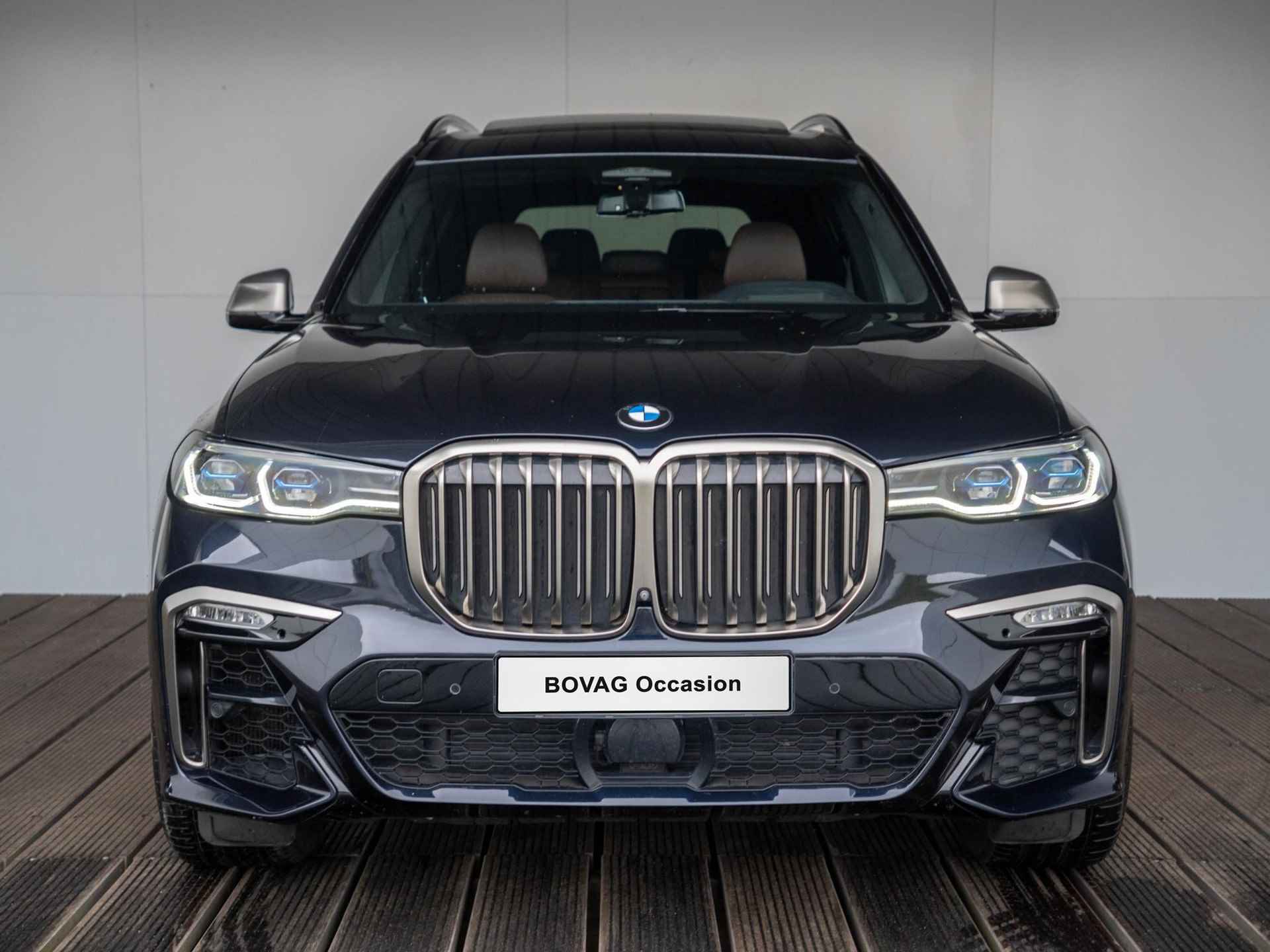 BMW X7 M50d High Executive | M-Sportpakket | 22 inch | Executive Drive Pro | Clarity Glas Interieur | Driving Assistant Professional | BMW Laserlight | Harman Kardon - 3/73