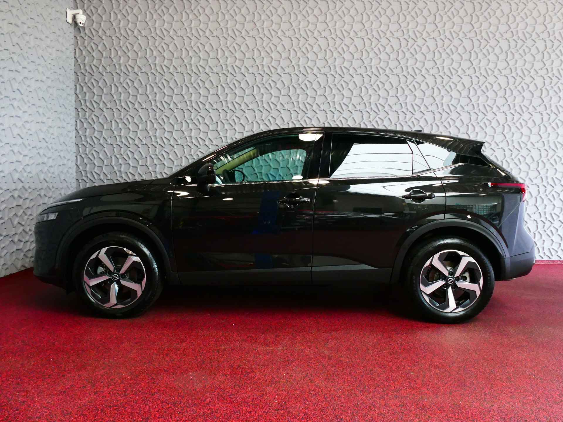 Nissan QASHQAI 1.3 MHEV 160PK N-CONNECTA XL.NAVI 360.CAM VIR.COCKPIT STOEL/STUUR/RUIT.VERW. PILOT.ASS DODE.HOEK DET. 04/2024 - 62/75