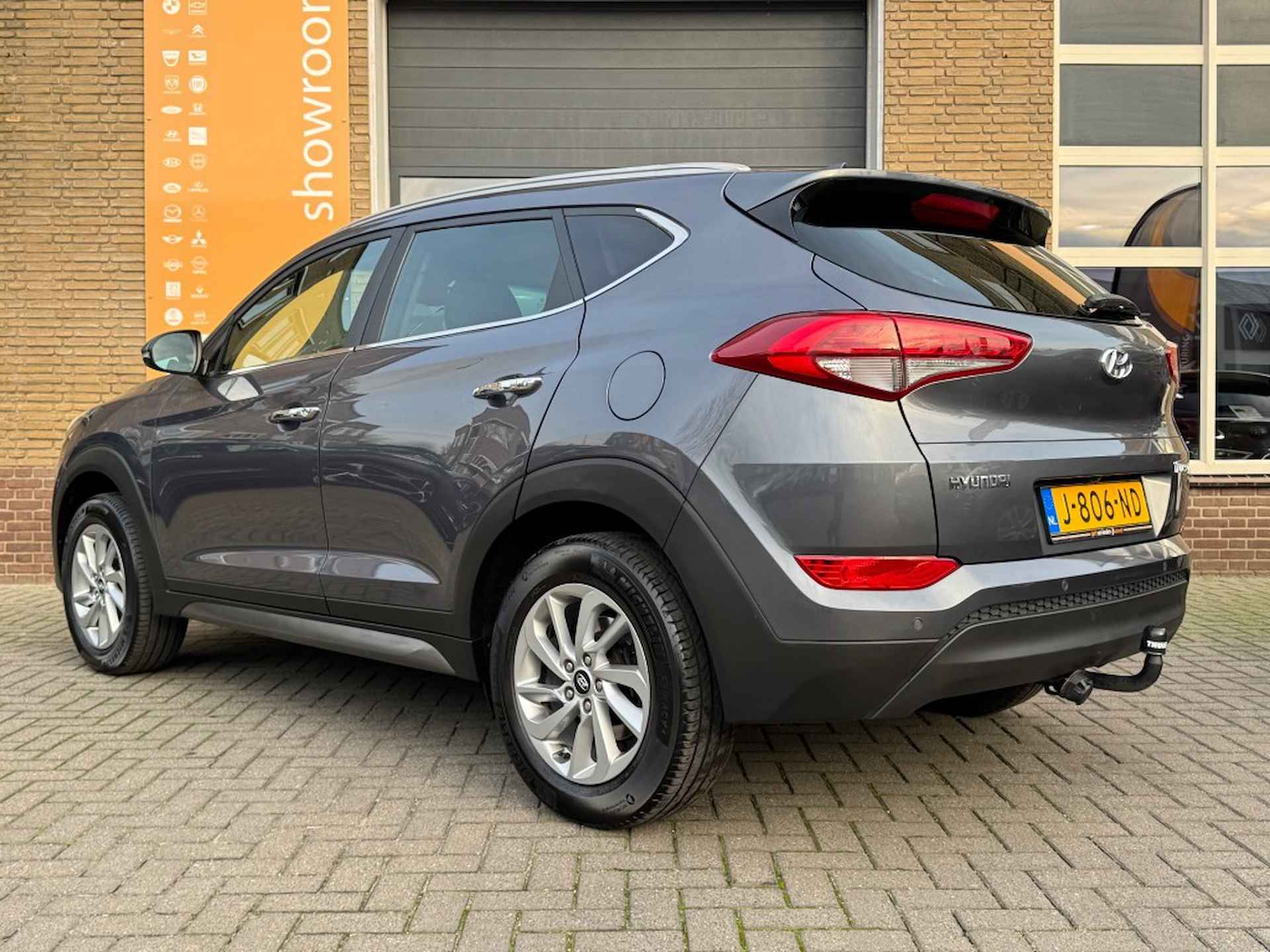 HYUNDAI Tucson 1.6 GDI COMFORT NW.MODEL/NAVI/CAMERA/STOELVERW/LMV/TREKHAAK - 9/44