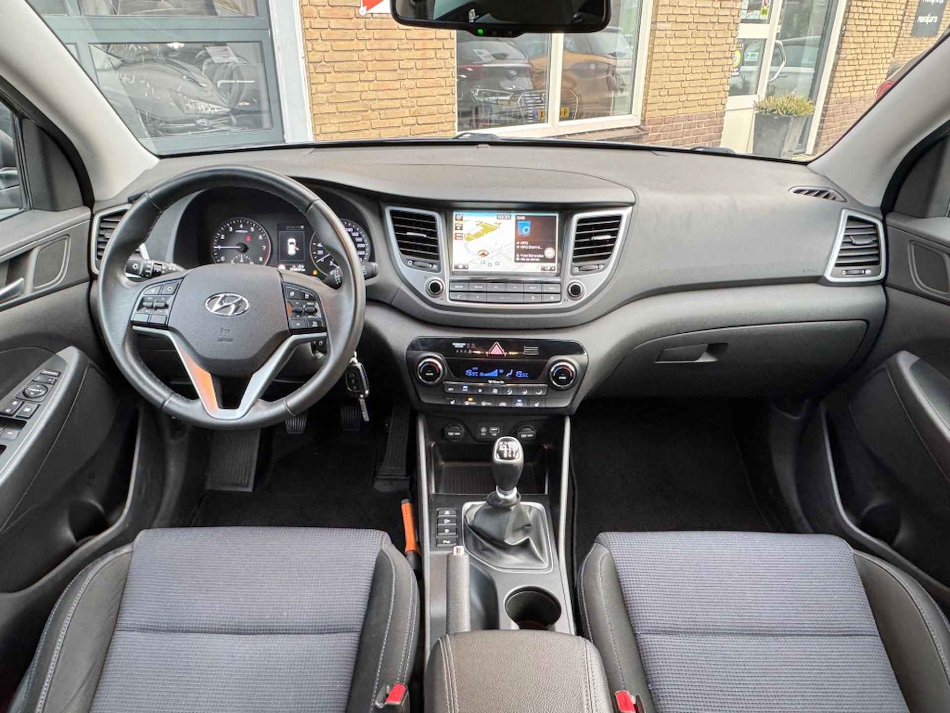 HYUNDAI Tucson 1.6 GDI COMFORT NW.MODEL/NAVI/CAMERA/STOELVERW/LMV/TREKHAAK - 22/44