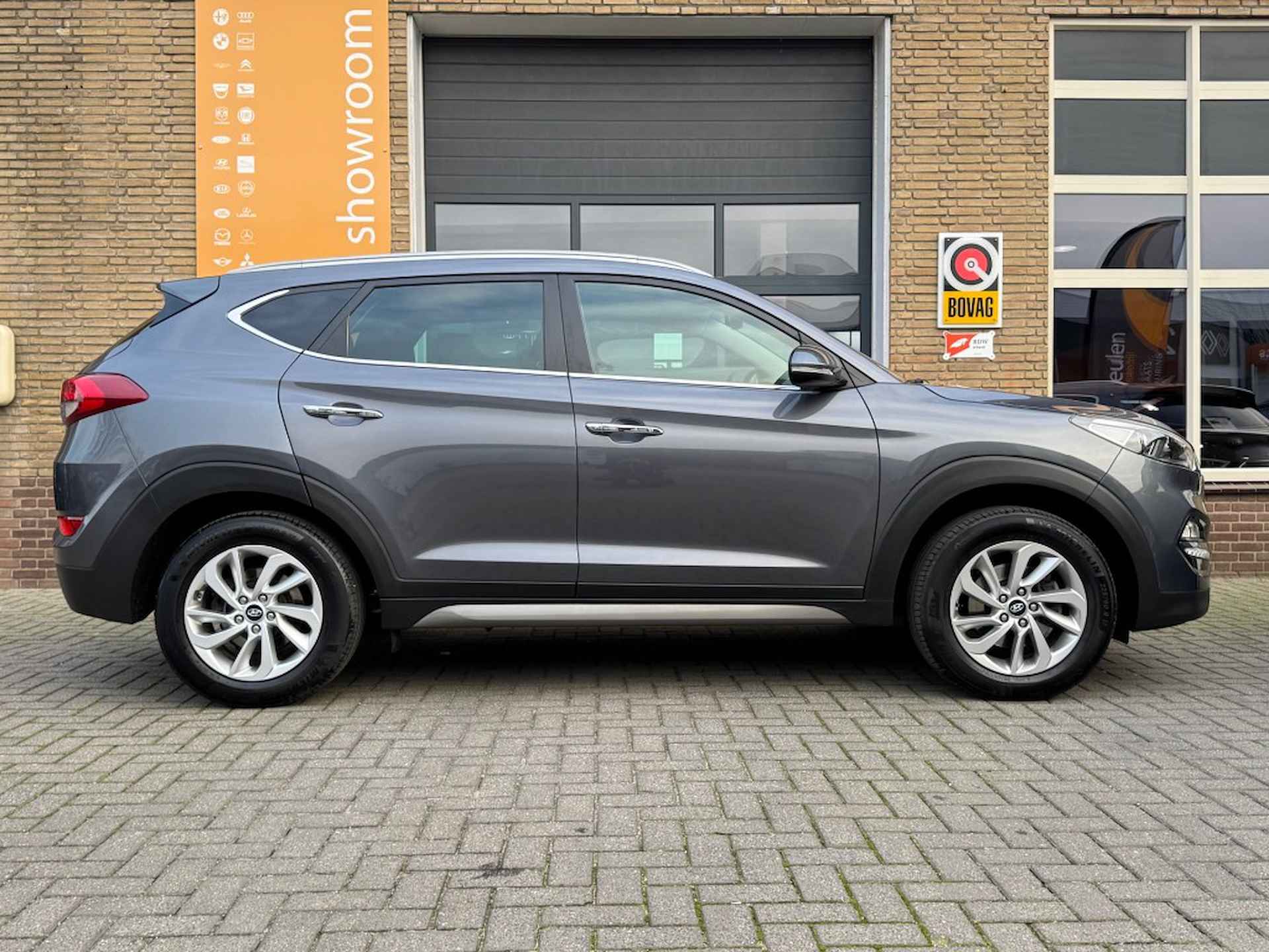 HYUNDAI Tucson 1.6 GDI COMFORT NW.MODEL/NAVI/CAMERA/STOELVERW/LMV/TREKHAAK - 31/44