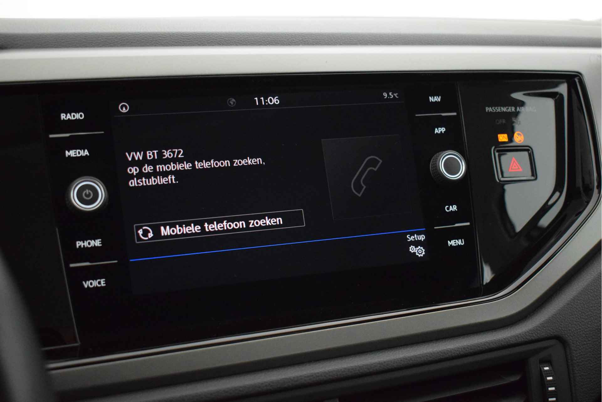 Volkswagen Polo 1.0 TSI 95pk DSG Comfortline Business Navigatie Stoelverwarming Parkeersensoren Climate Control - 23/36