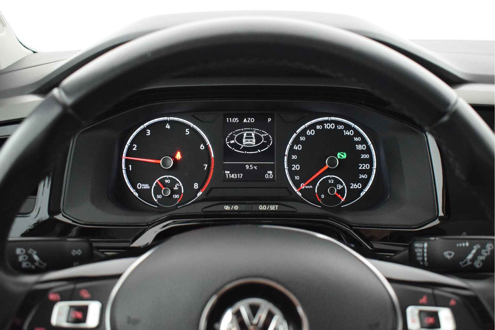 Volkswagen Polo 1.0 TSI 95pk DSG Comfortline Business Navigatie Stoelverwarming Parkeersensoren Climate Control - 29/36