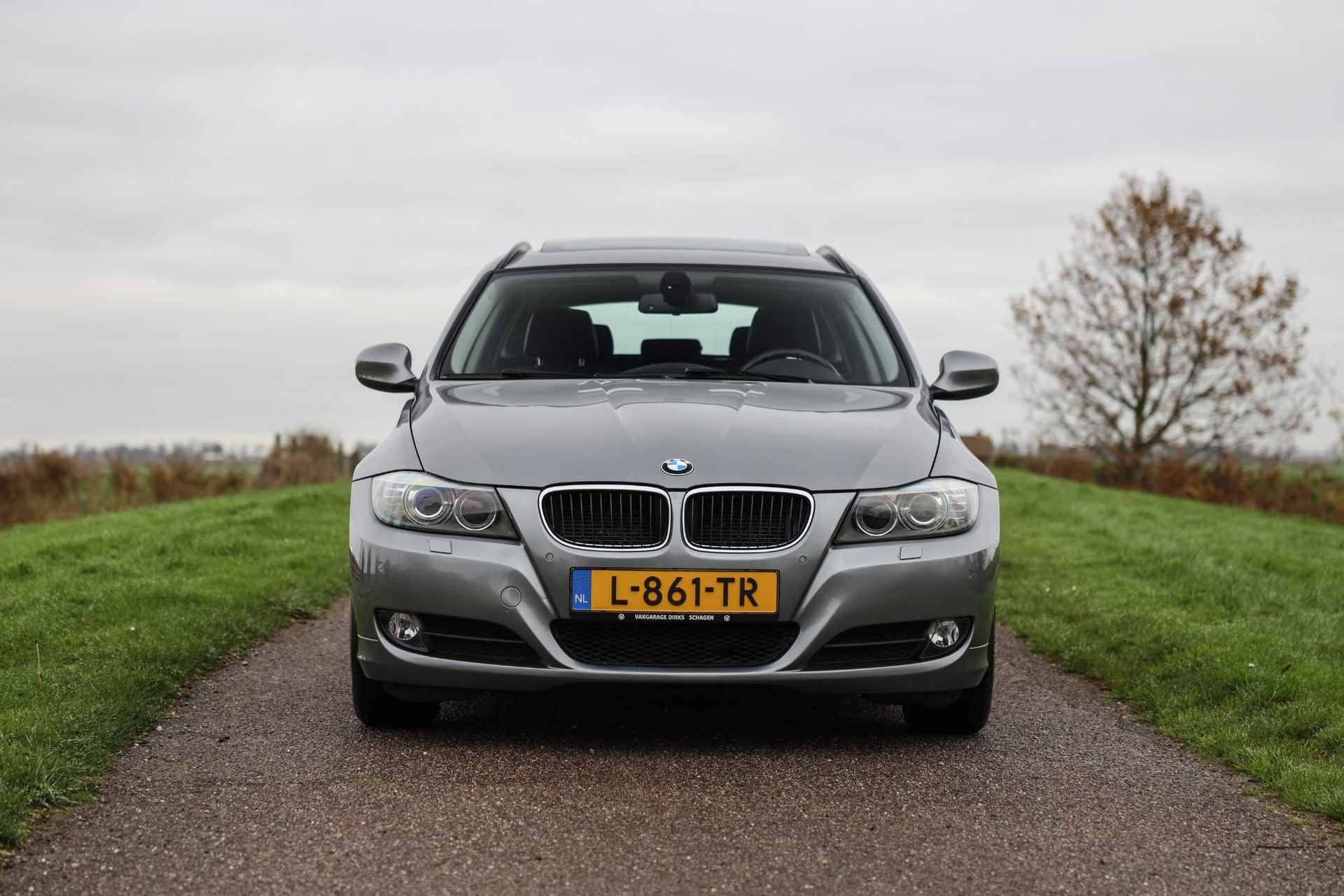 BMW 3-serie Touring 318i ✅ Pano ✅ Xenon ✅ Stoelverwarming - 16/38