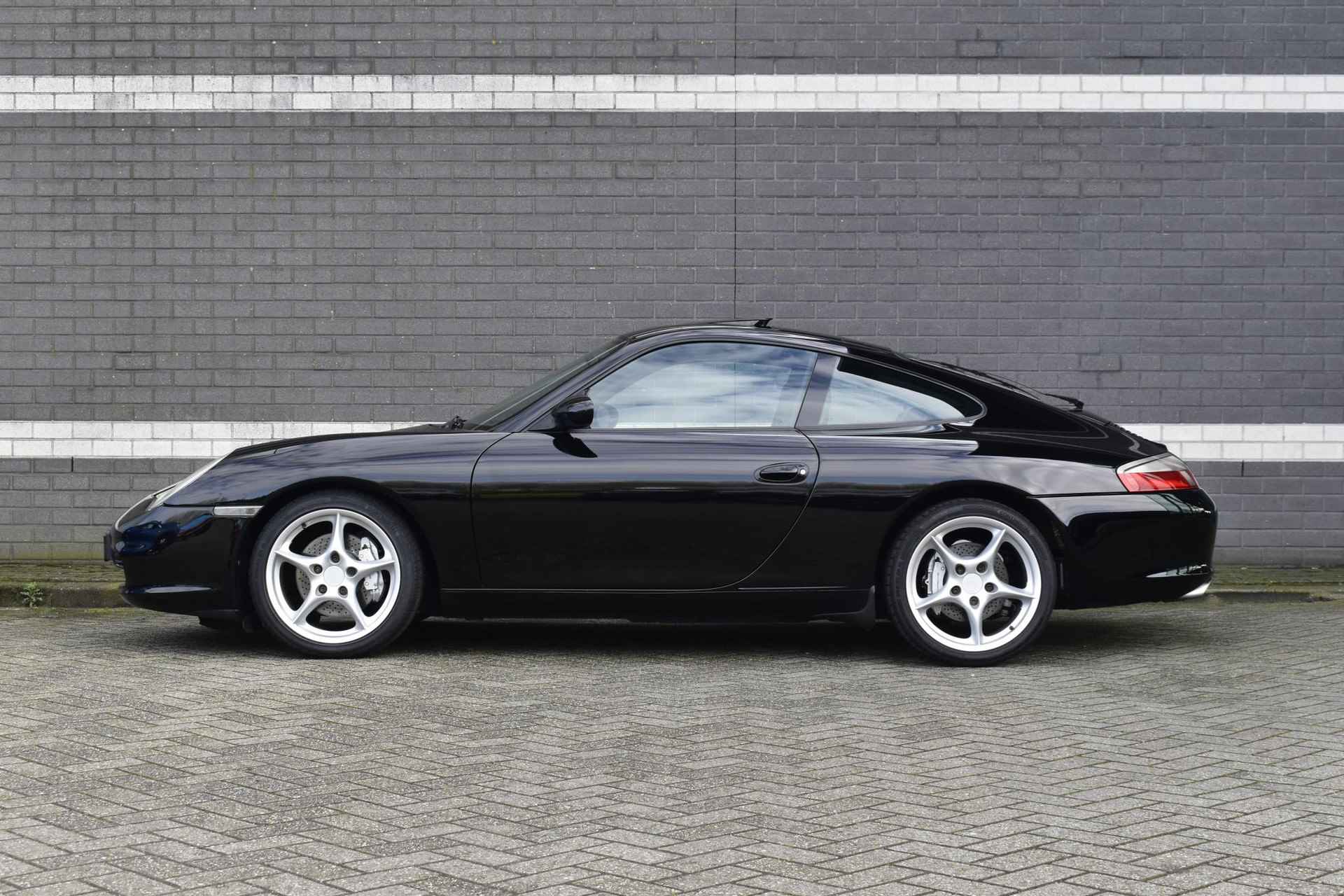 Porsche 911 3.6 Coupé Carrera 4 / Schuifdak / Historie - 4/42