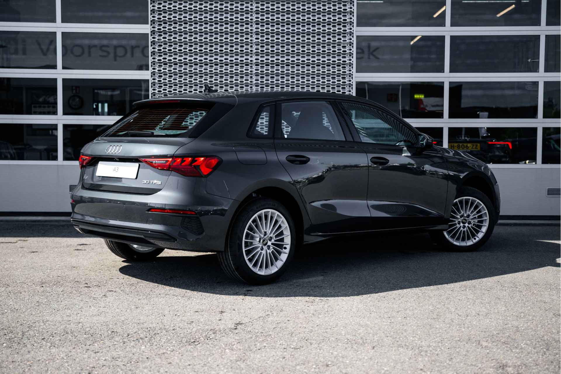 Audi A3 Sportback 30 TFSI s-tronic Advanced edition - 3/52