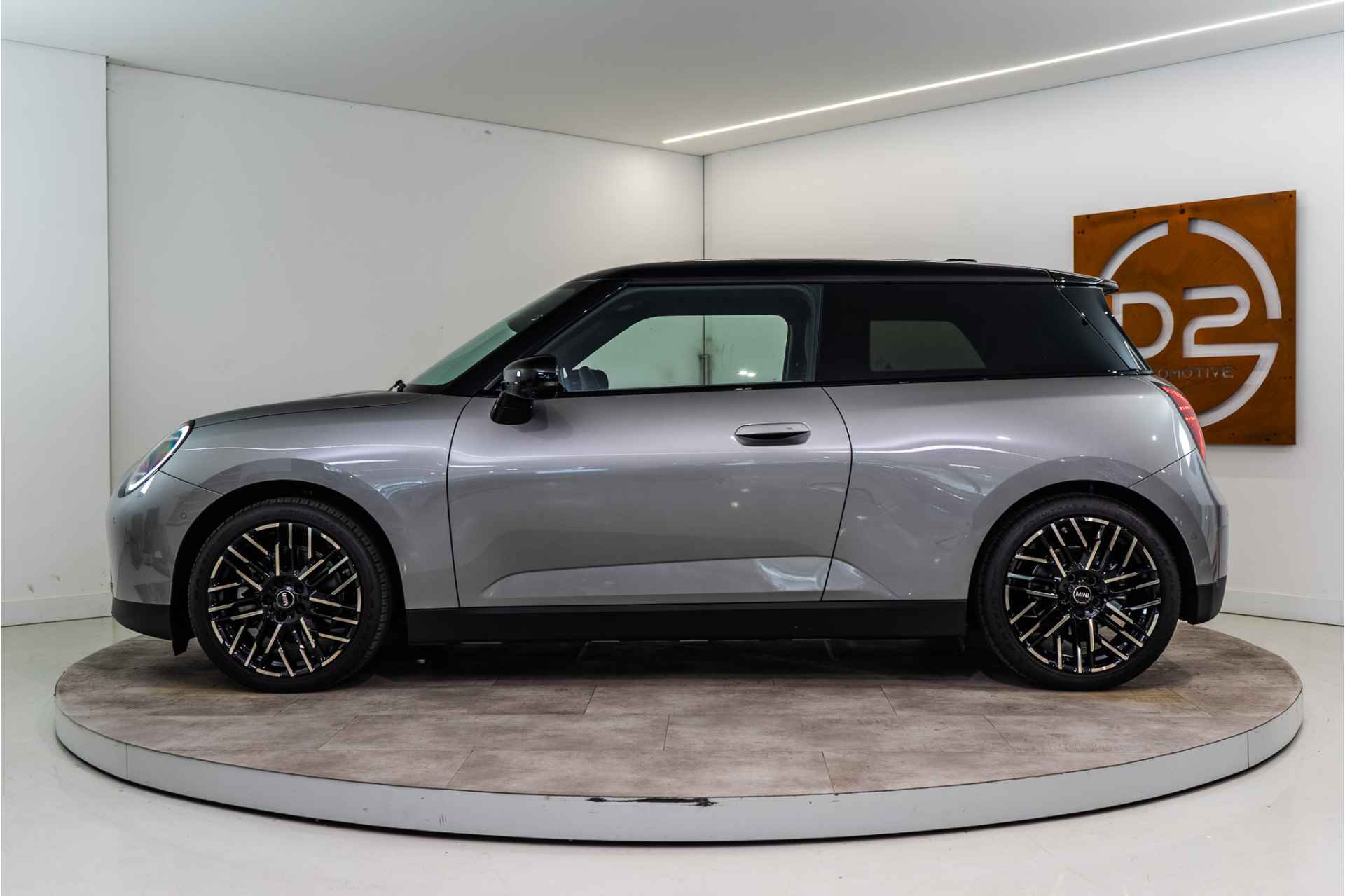 MINI Cooper SE Favoured 54.2 kWh 218PK NIEUW | Pakket XL | Harman/Kardon | Pano | Sfeer | VOL! - 3/50