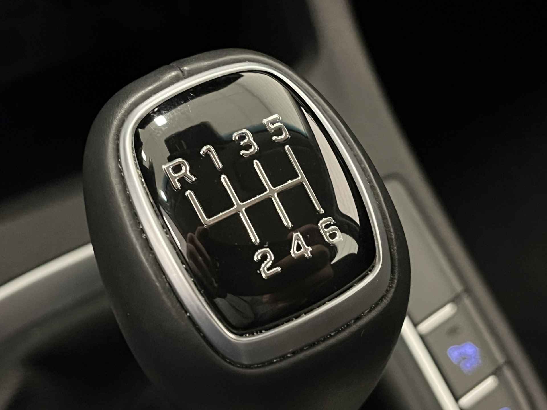 Hyundai i30 Wagon 1.0 T-GDi MHEV Comfort Smart LED KOPLAMPEN | NAVIGATIE | PARKEERSENSOREN + CAMERA ACHTER | RUIME STATIONWAGON - 32/42