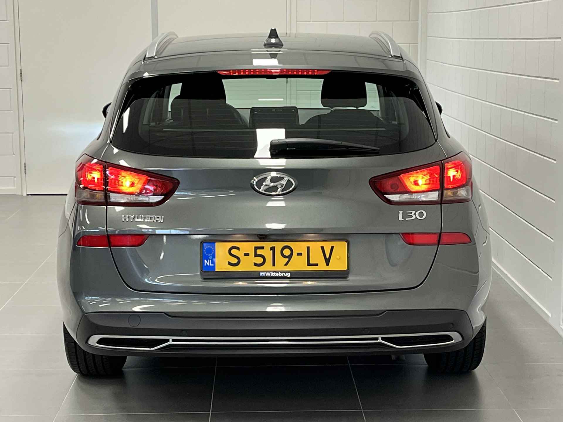 Hyundai i30 Wagon 1.0 T-GDi MHEV Comfort Smart LED KOPLAMPEN | NAVIGATIE | PARKEERSENSOREN + CAMERA ACHTER | RUIME STATIONWAGON - 39/42