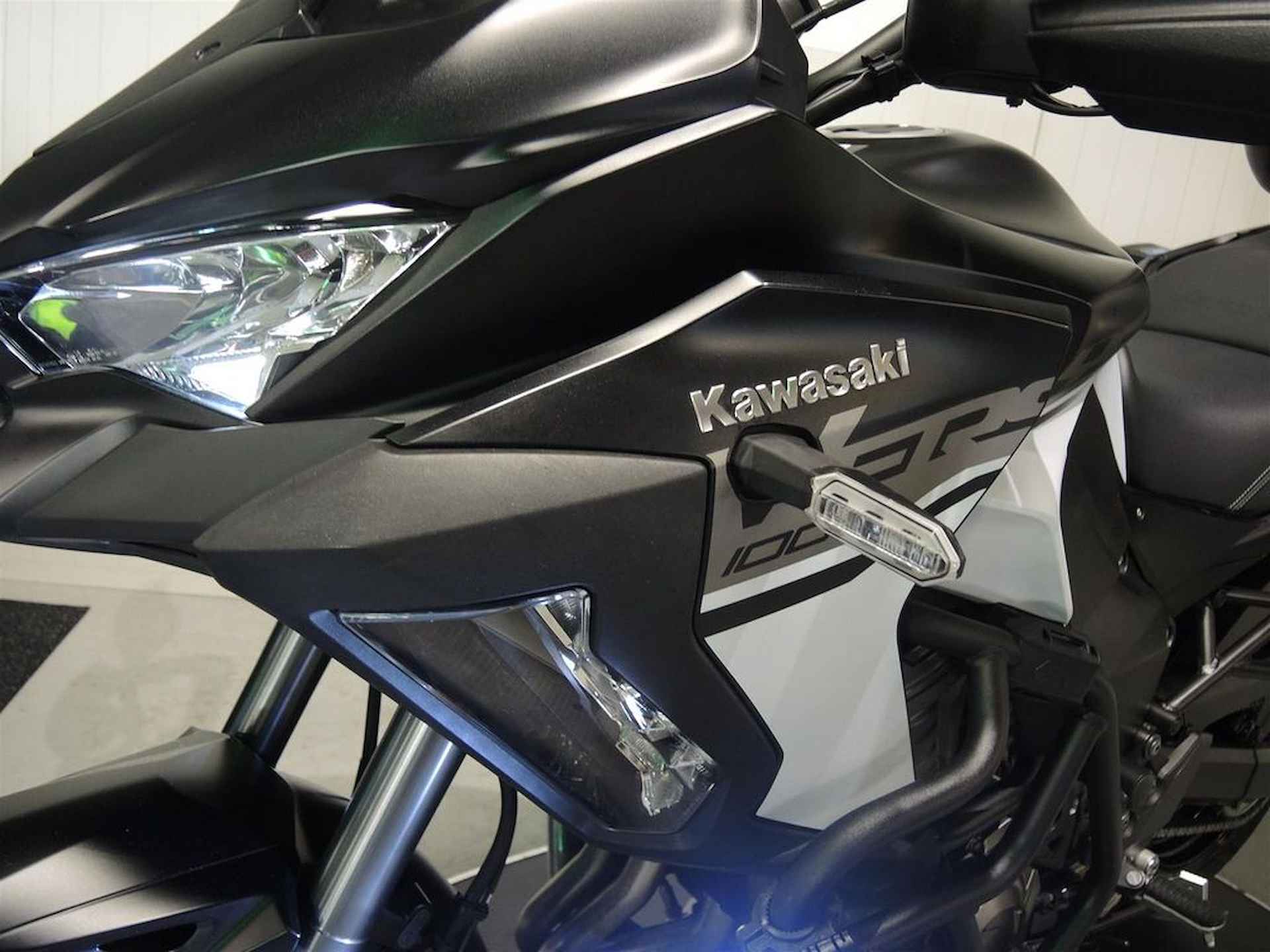 Kawasaki Versys-1000 SE Grand Tourer - 5/14