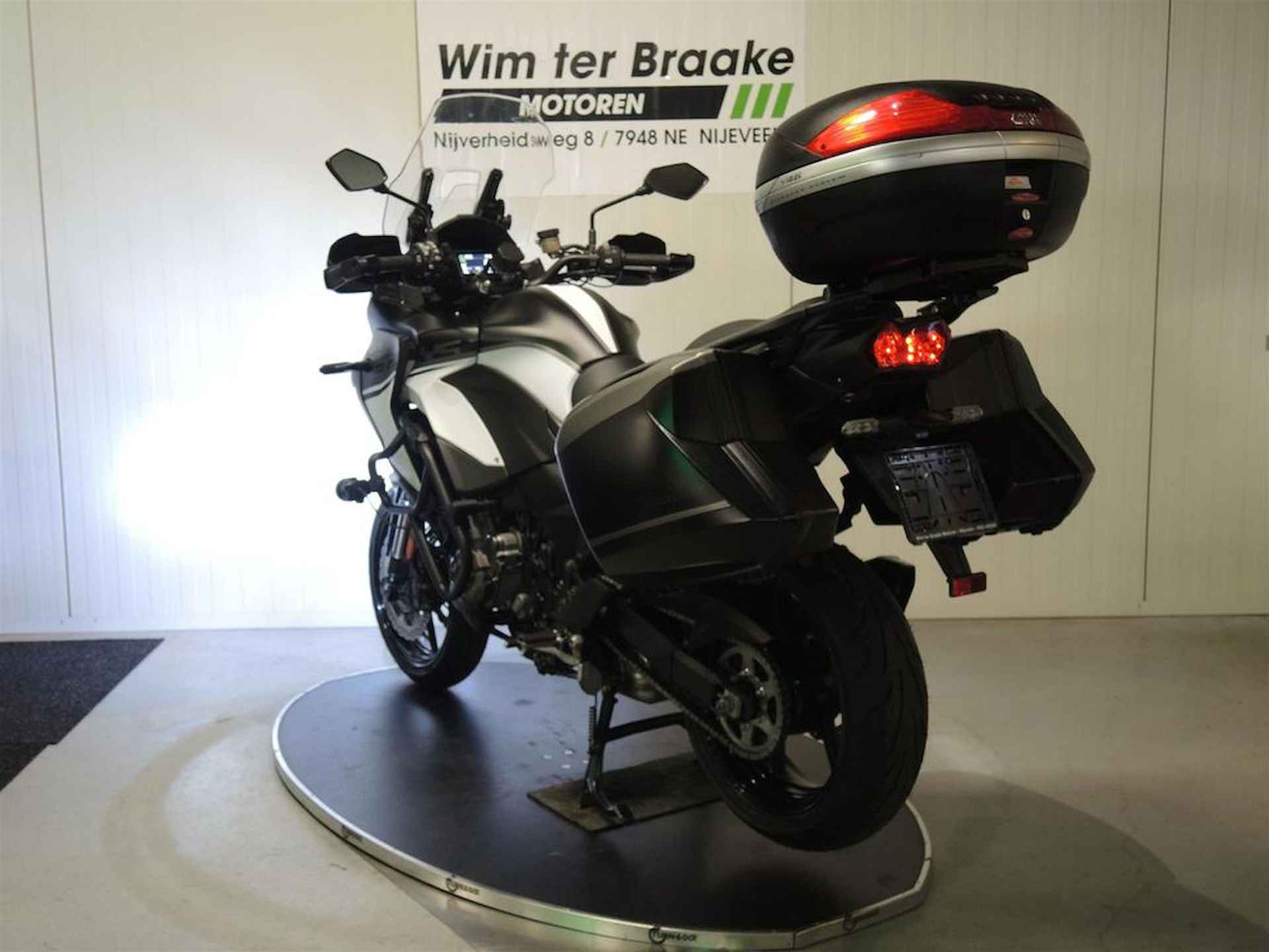 Kawasaki Versys-1000 SE Grand Tourer - 8/14