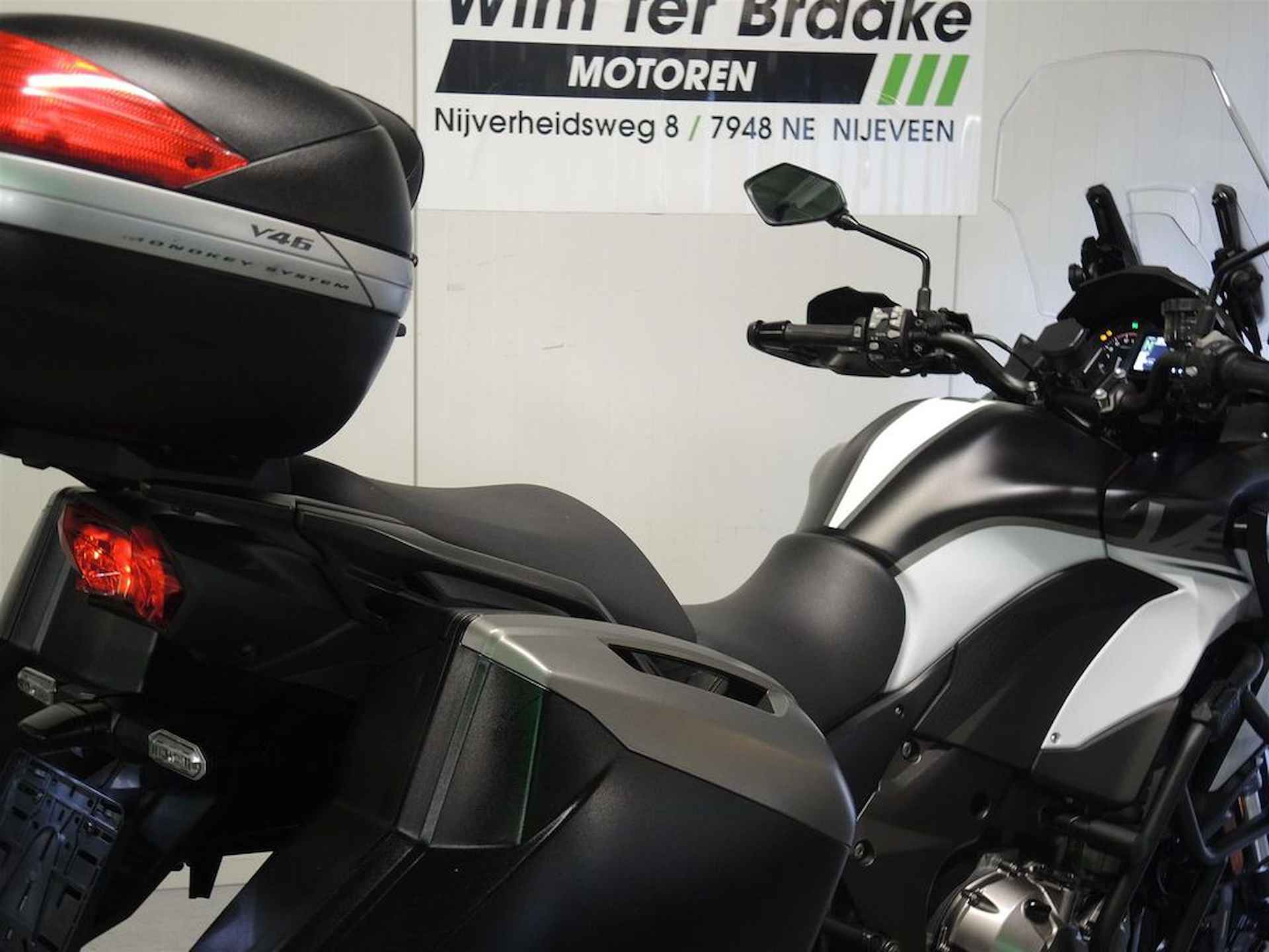 Kawasaki Versys-1000 SE Grand Tourer - 10/14