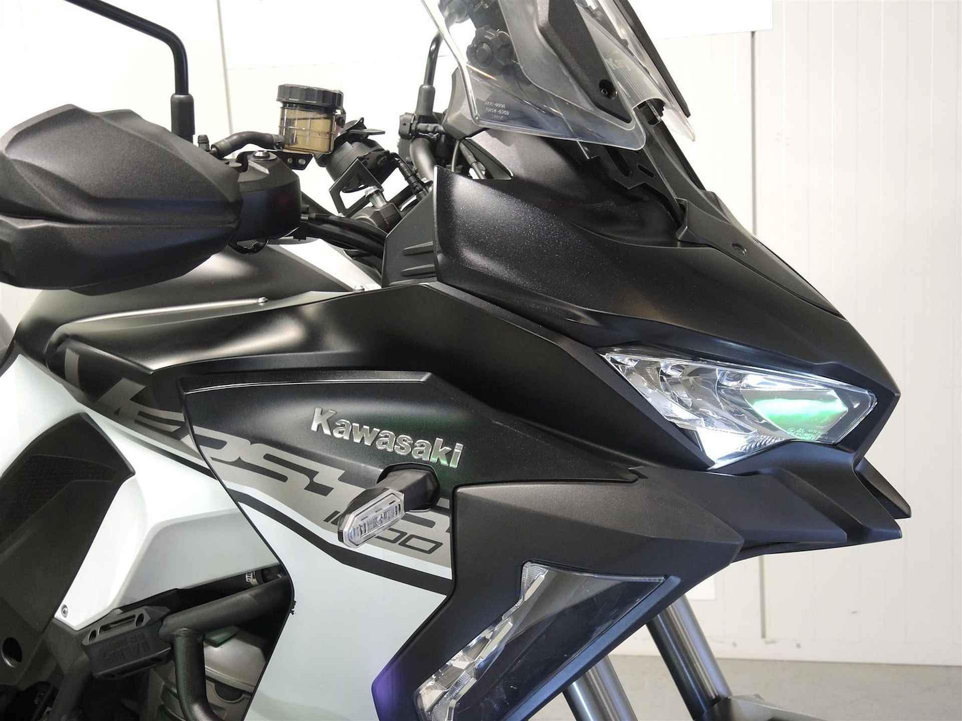 Kawasaki Versys 1000 SE Grand Tourer - 2019 - 13/15