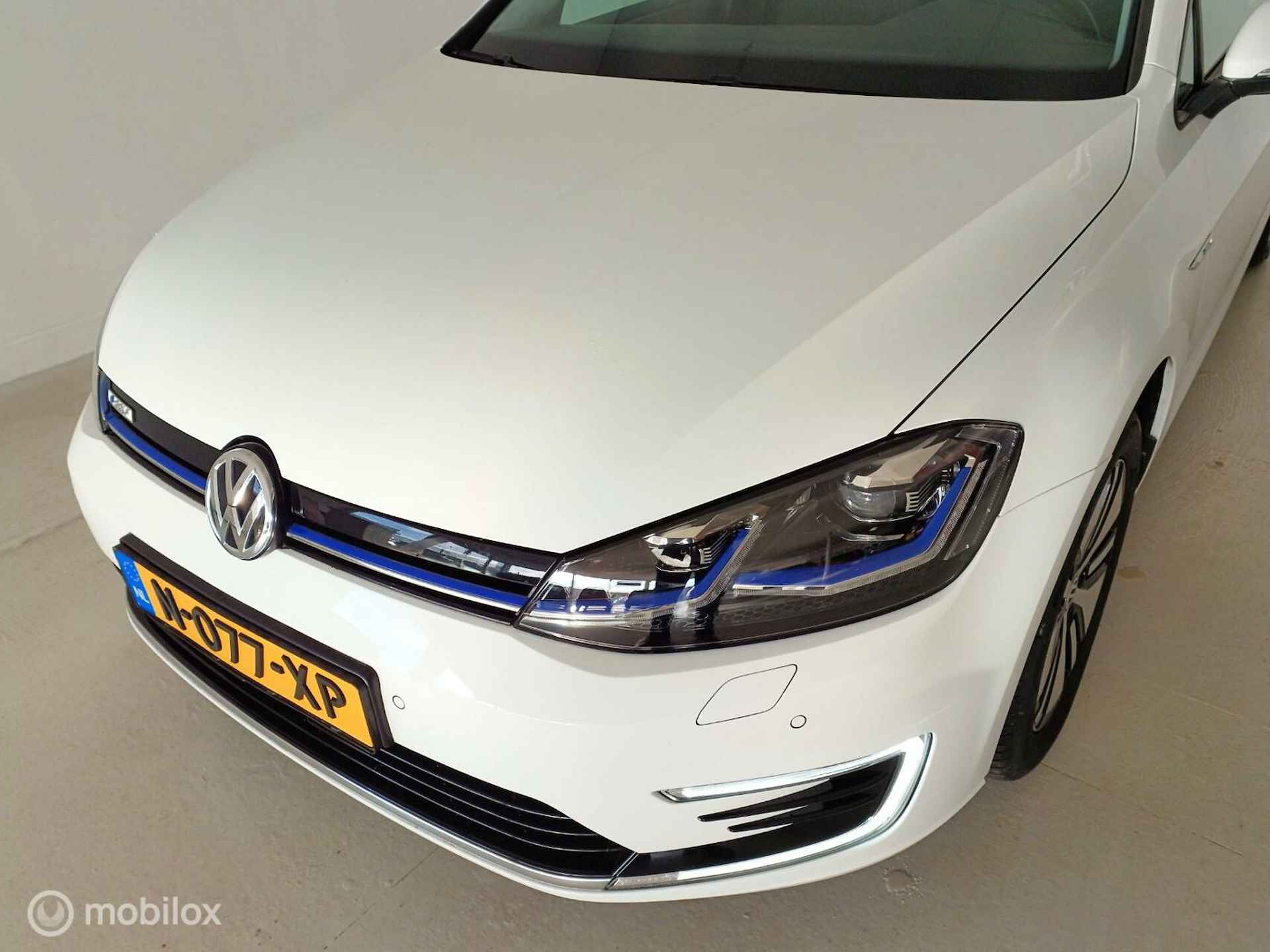 Volkswagen e-Golf E-DITION - 15/21