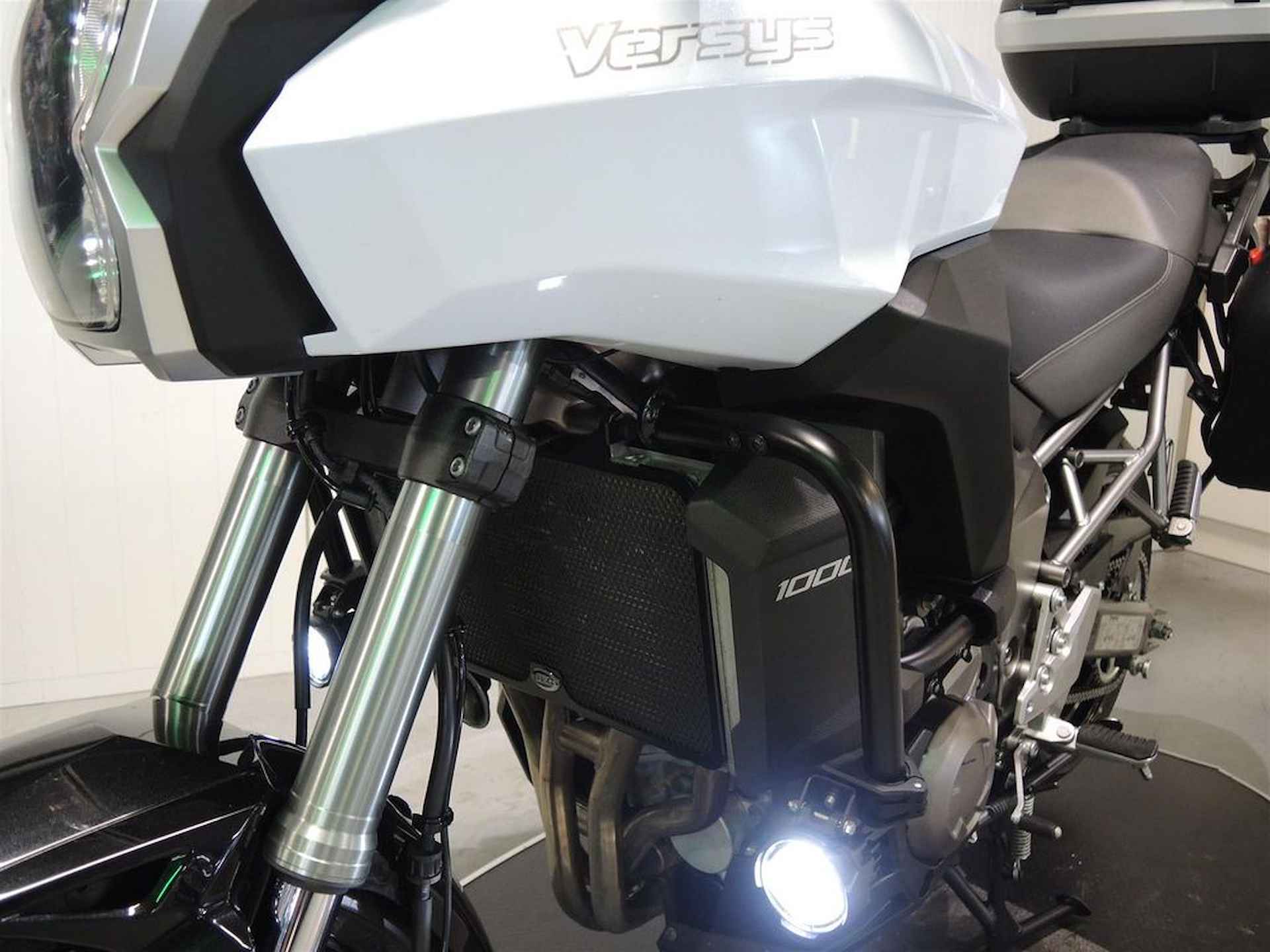 Kawasaki Versys 1000 GT ABS - 6/15