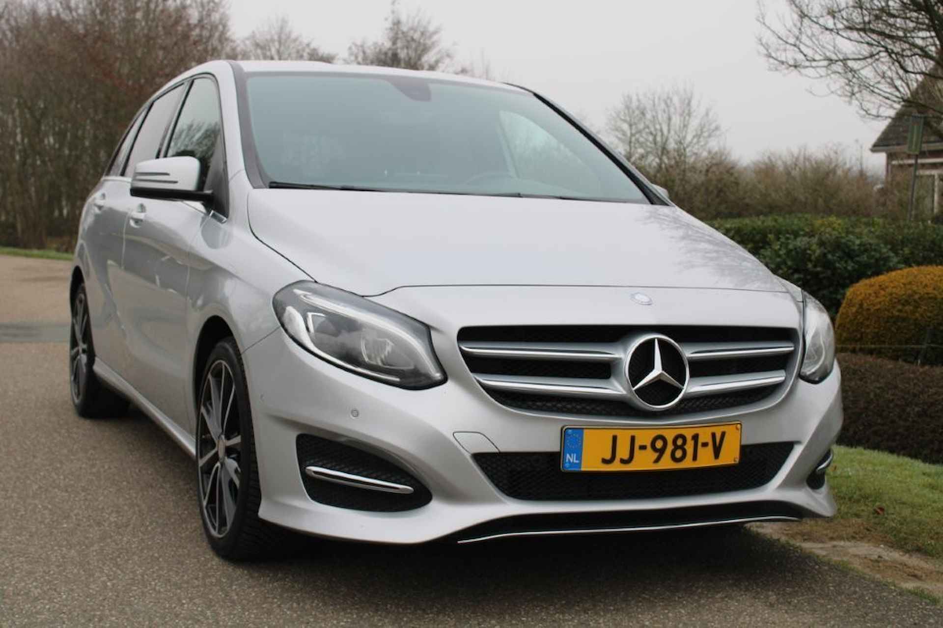 MERCEDES-BENZ B-klasse 180 1.6i 122pk Ambition automaat  airco/cruise/navi/trekhaak - 26/41