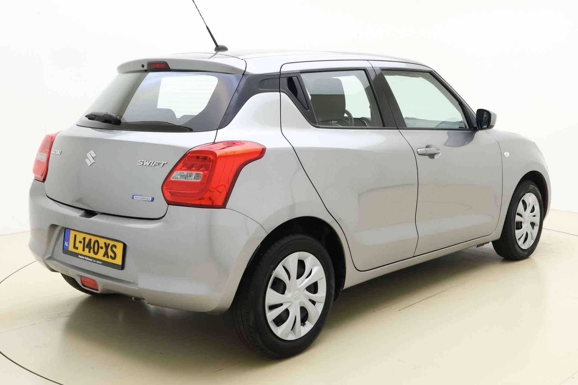 Suzuki Swift 1.2 Comfort Smart Hybrid 83pk | Airco | Bluetooth | Radio CD | 1e Eigenaar | Weinig Kilometers - 3/26