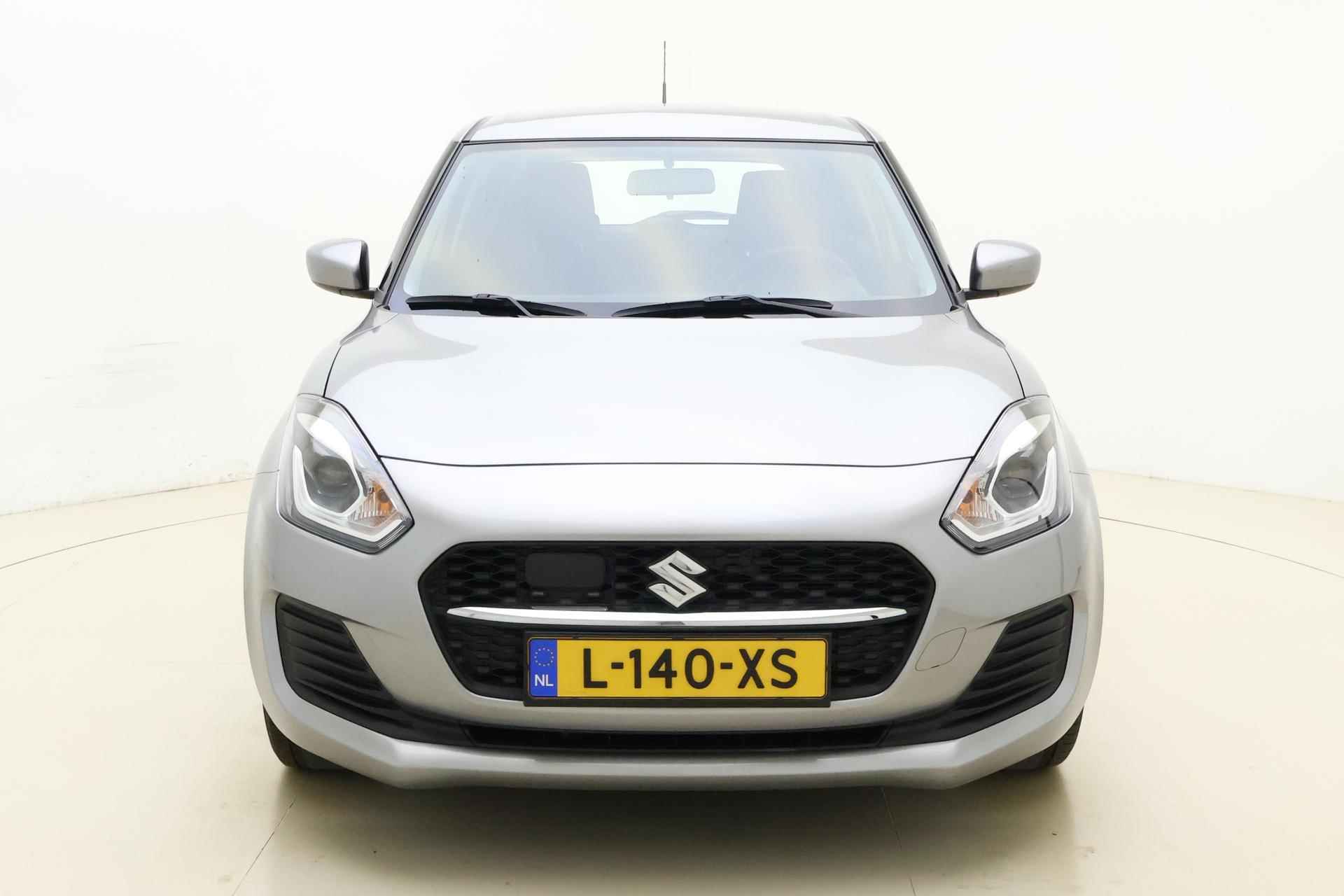 Suzuki Swift 1.2 Comfort Smart Hybrid 83pk | Airco | Bluetooth | Radio CD | 1e Eigenaar | Weinig Kilometers - 7/26