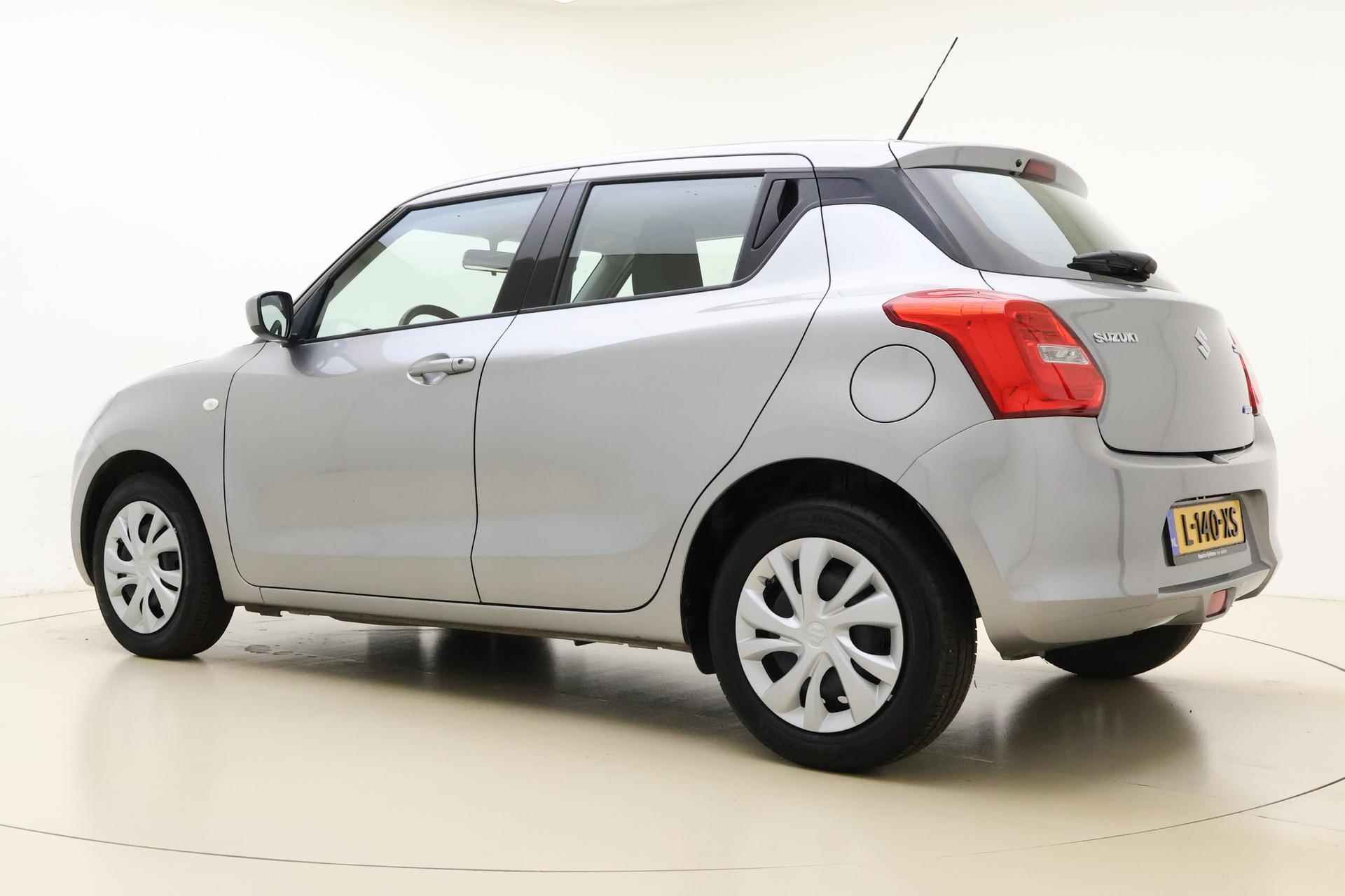 Suzuki Swift 1.2 Comfort Smart Hybrid 83pk | Airco | Bluetooth | Radio CD | 1e Eigenaar | Weinig Kilometers - 13/26