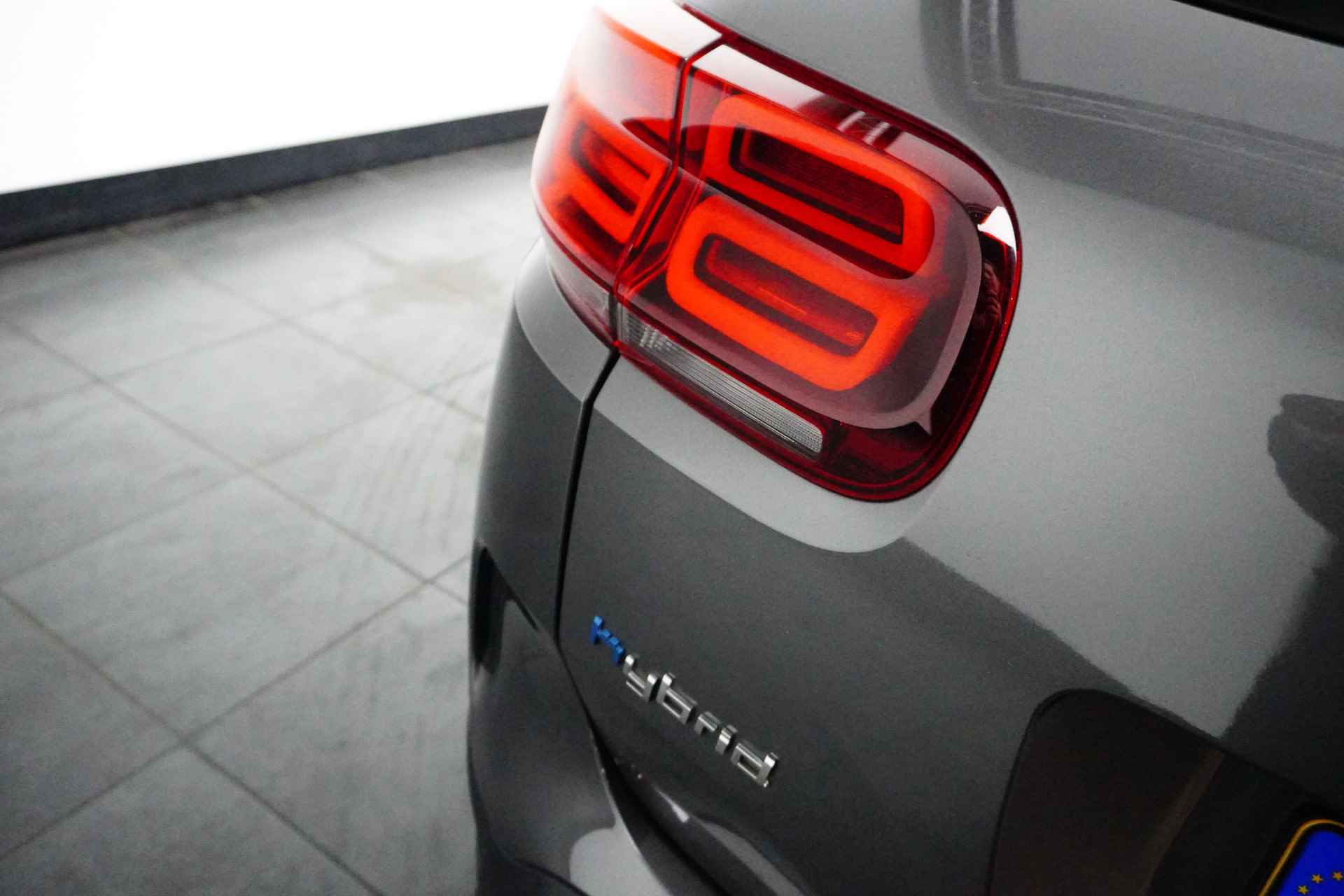 Citroën C5 Aircross 1.6 Plug-in Hybrid 225-PK E-EAT8 Automaat Shine PARKEERCAMERA | KEYLESS ENTRY | FULL LED KOPLAMPEN | ELEKTRISCH VERSTELBAAR LEDERCOMFORT STOEL - 7/27