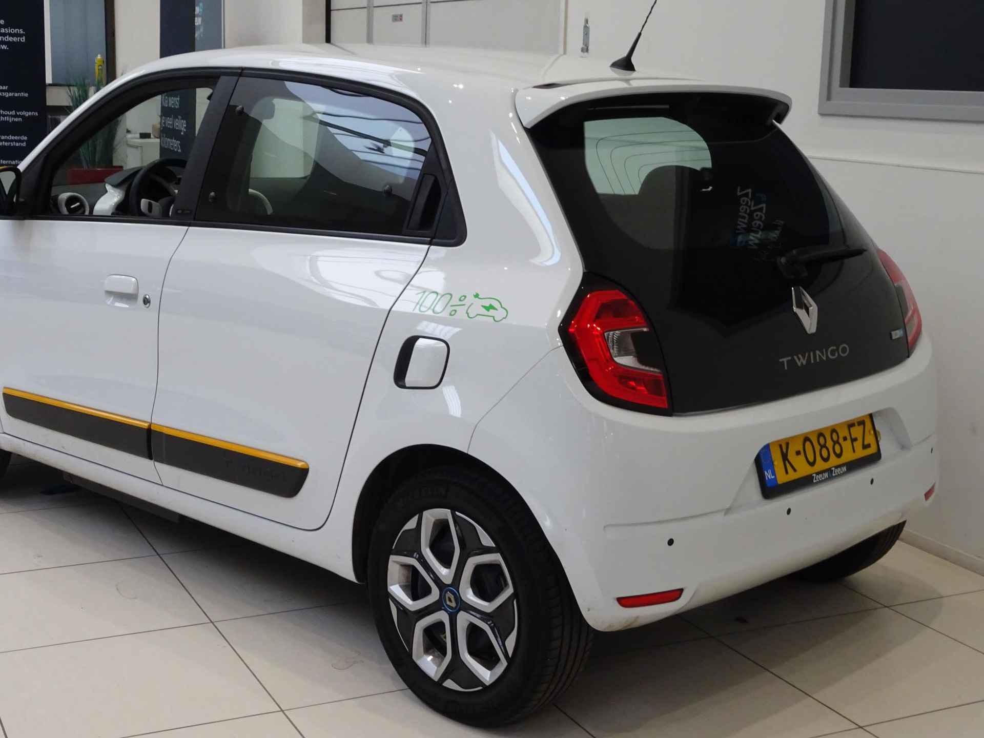 Renault Twingo Z.E. R80 Collection - 6/20