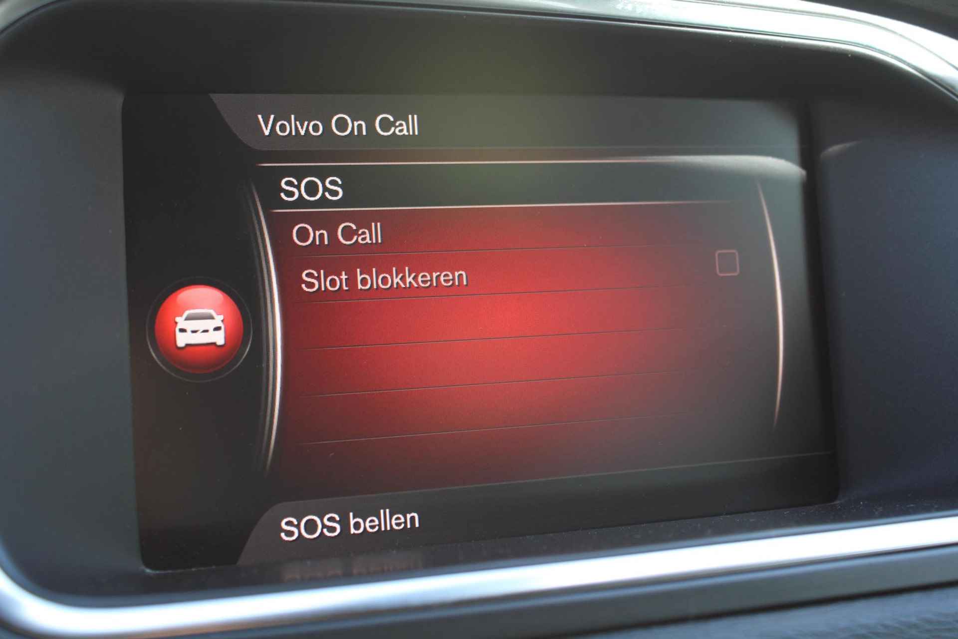 Volvo V40 1.5 T3 Polar+ Sport, Panorama dak, Parkeer Camera Achter, Full map navigatie, Bluetooth, Harman Kardon, Stoelverwarming voor, 17" Lichtmetalen velgen, - 44/53
