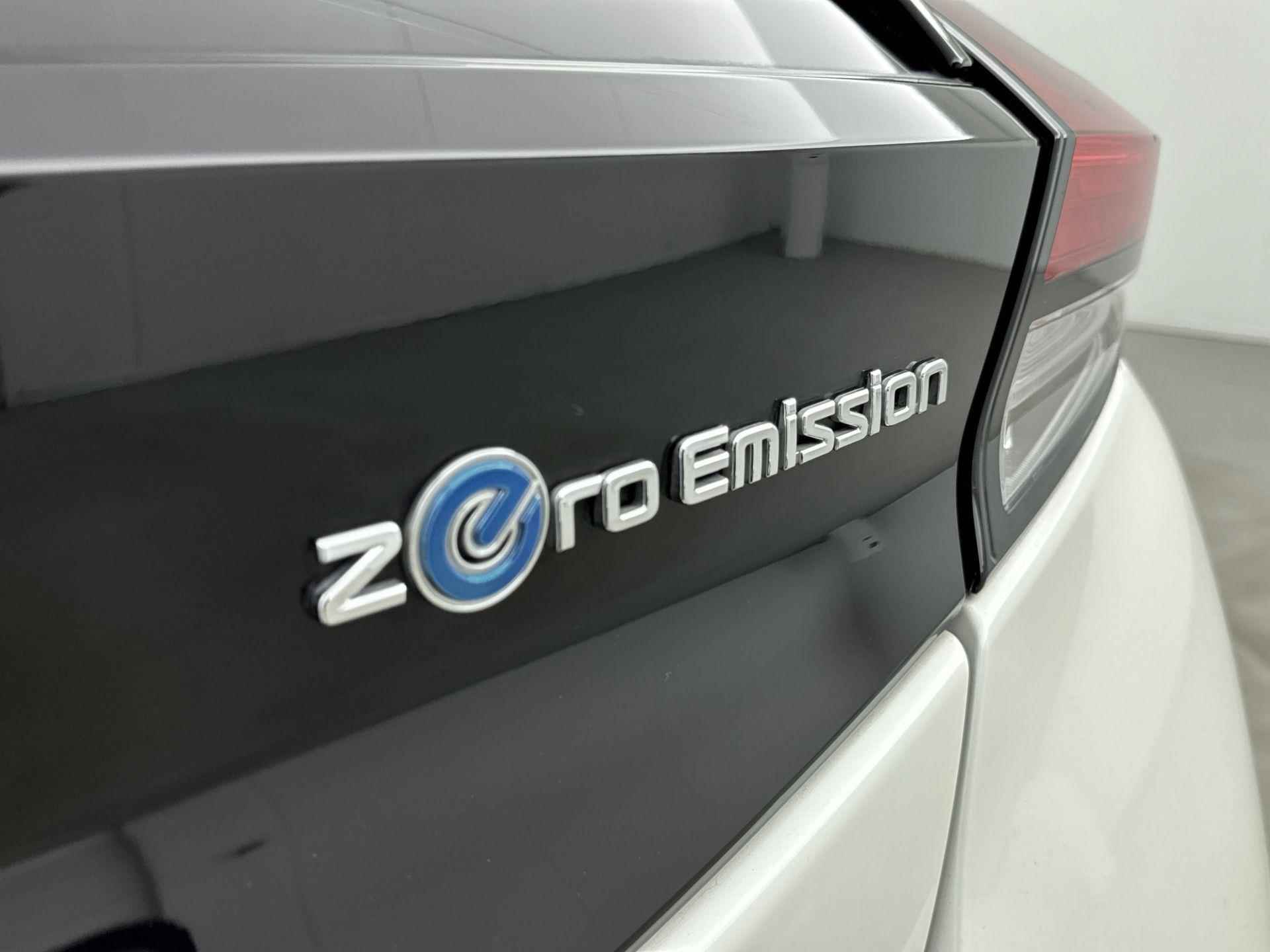 Nissan LEAF 3.Zero Limited Edition 62 kWh 218pk | BOSE | Leder | ProPILOT | 360 Camera | Stoelverwarming | Navigatie - 25/25