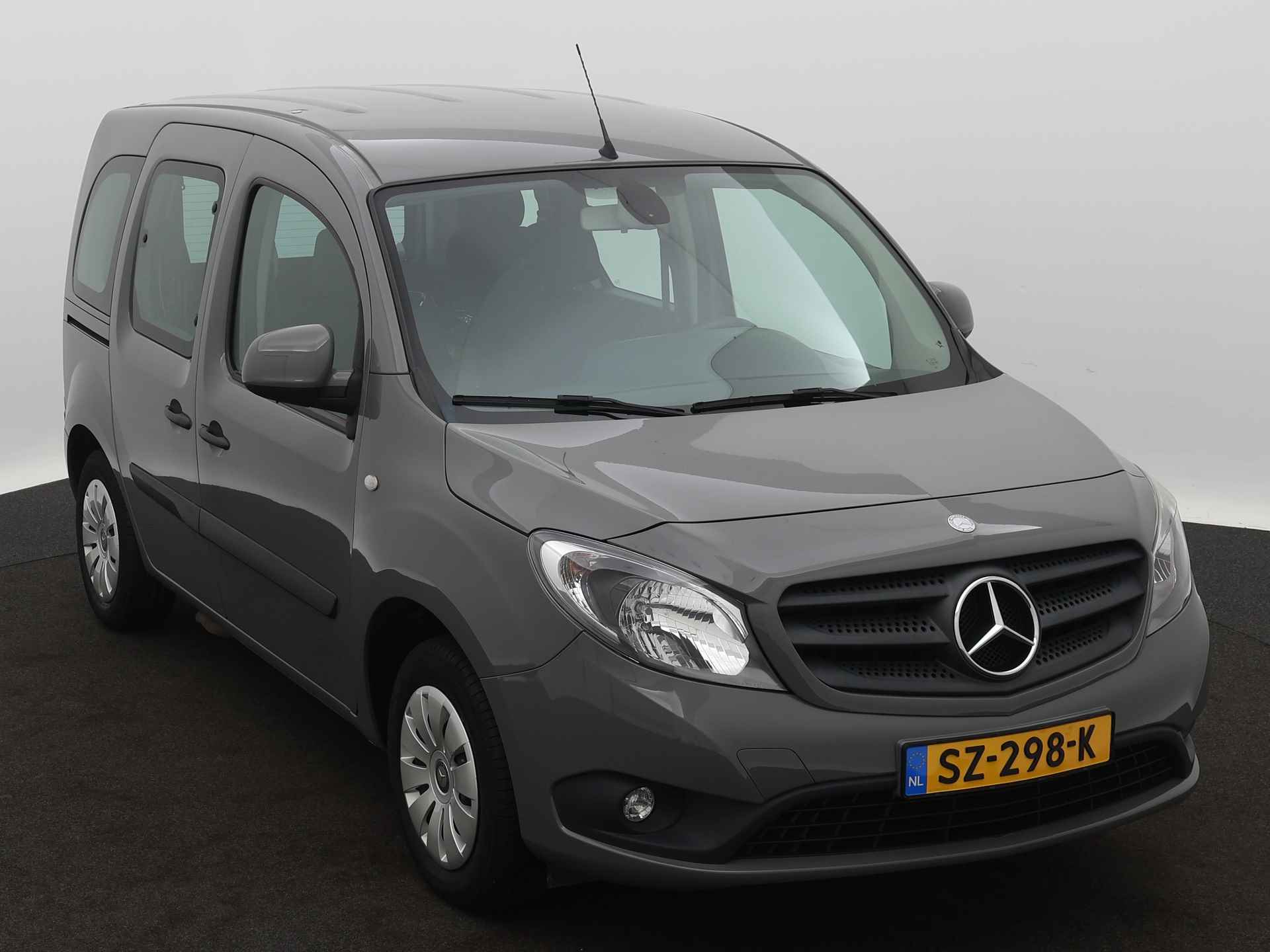 Mercedes-Benz Citan 112 Ambiente Direct leverbaar! Rolstoelauto - 23/29