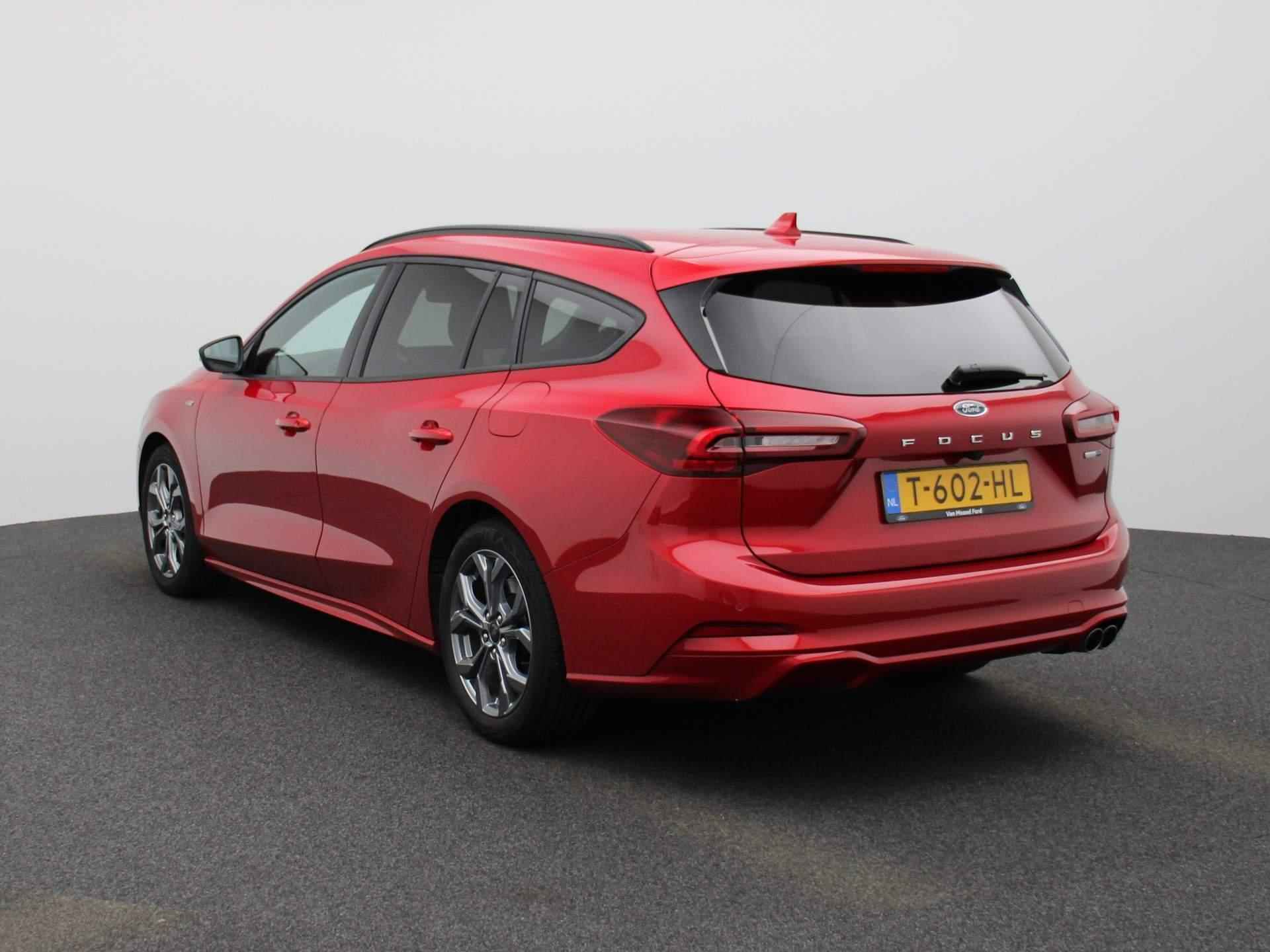 Ford Focus 1.0 EcoBoost Hybrid ST Line | ECC | Navi | LMV | PDC | LED | - 2/40