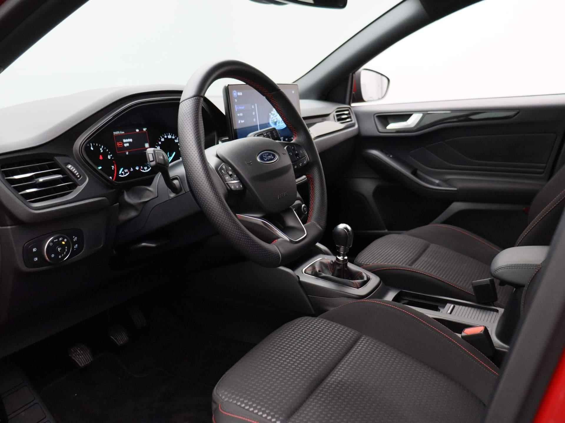 Ford Focus 1.0 EcoBoost Hybrid ST Line | ECC | Navi | LMV | PDC | LED | - 33/40