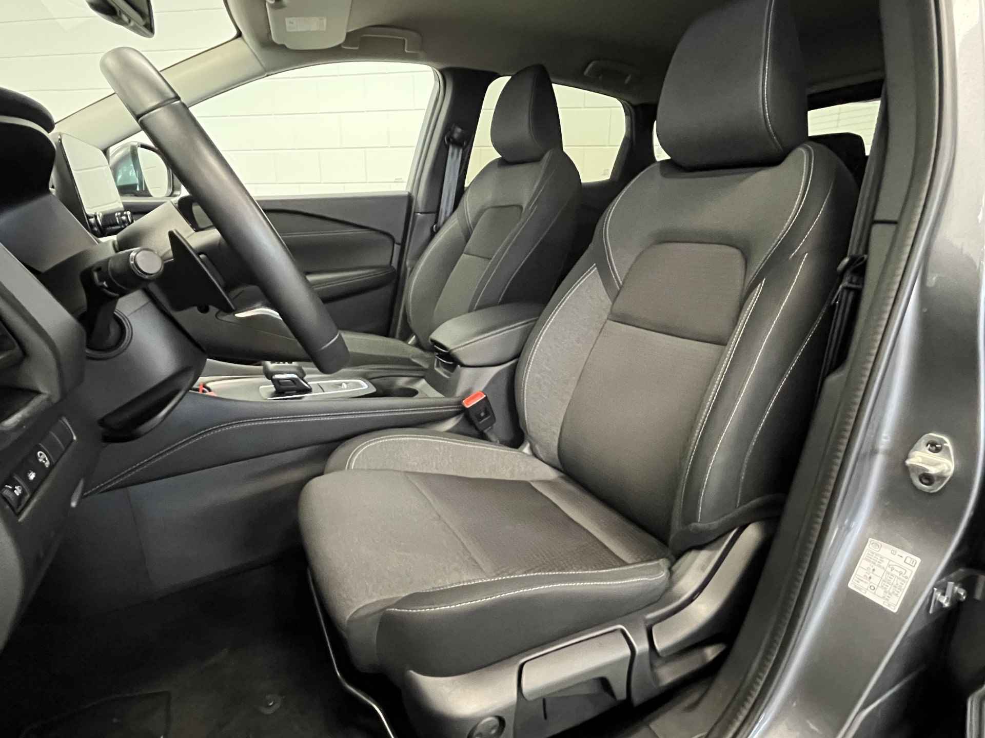 Nissan QASHQAI 1.3 MHEV Xtronic N-Connecta AUTOMAAT | NIEUW MODEL | NAVIGATIE | COMPLETE SUV! - 15/45