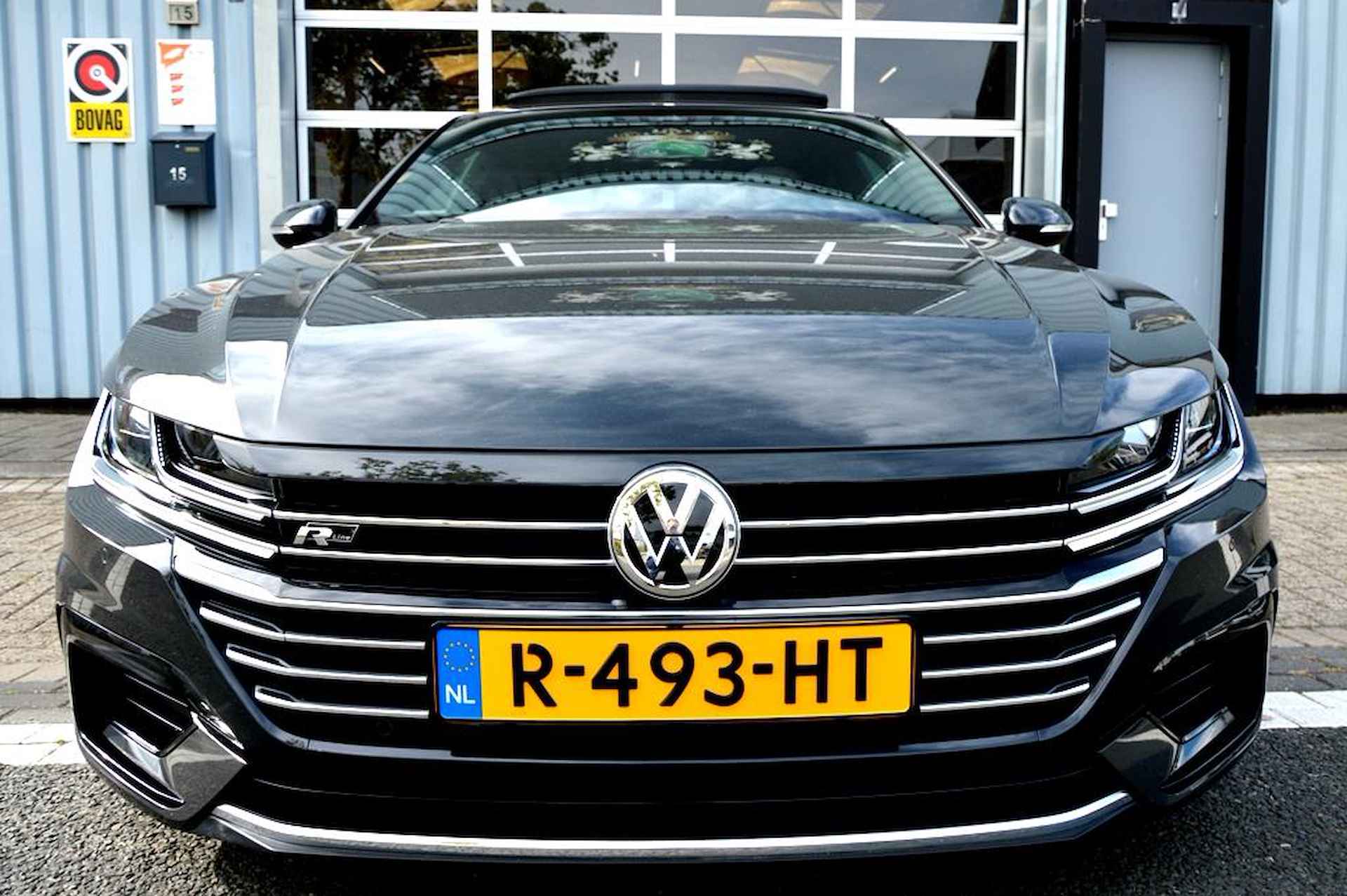 Volkswagen ARTEON 2.0 TSI R-Line CAMERA/LMV18/NAVI/LEER/PANO - 3/44