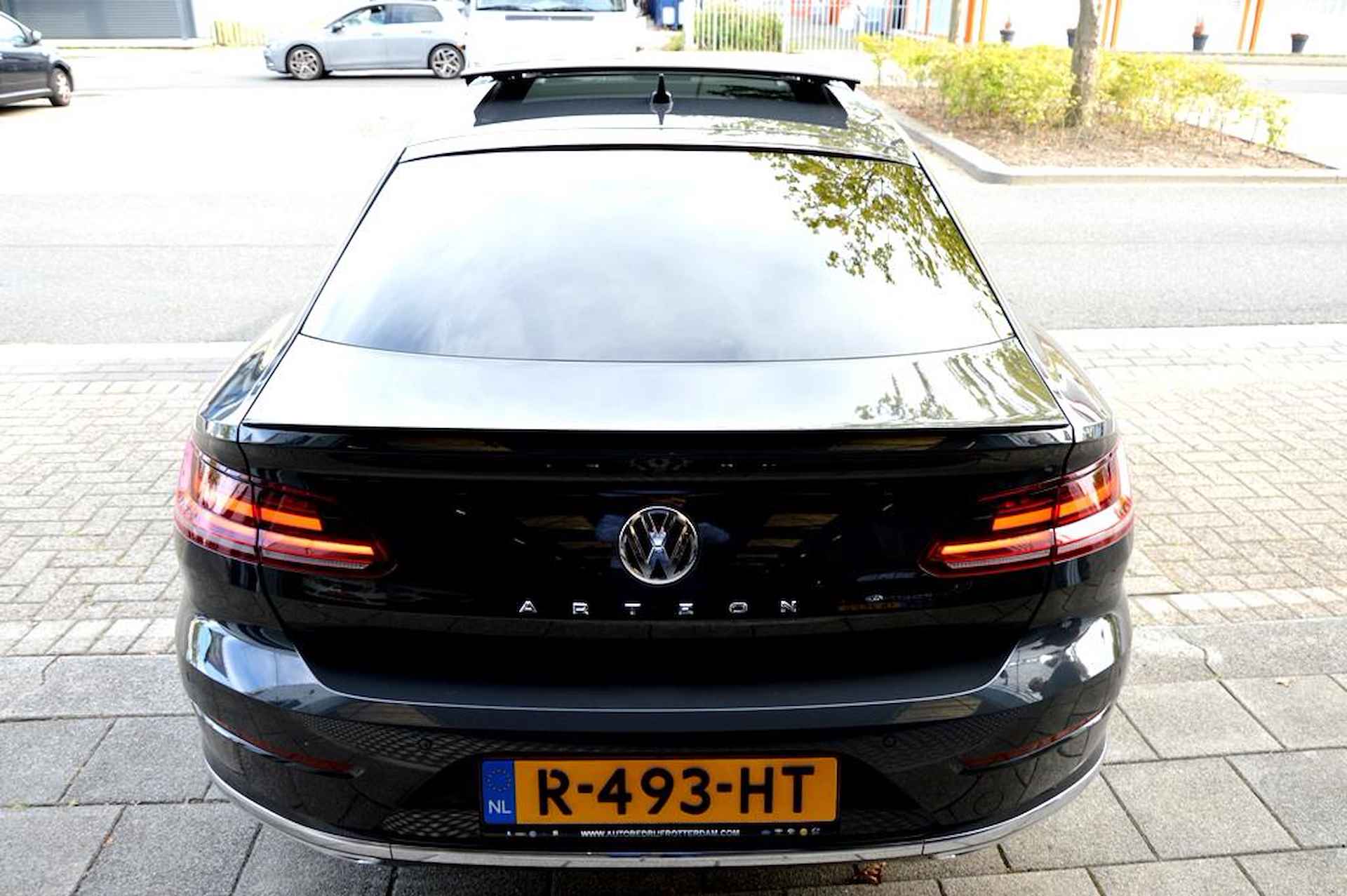 Volkswagen ARTEON 2.0 TSI R-Line CAMERA/LMV18/NAVI/LEER/PANO - 12/44