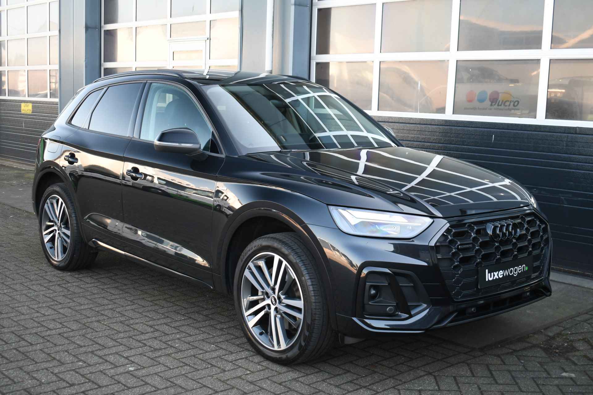 Audi Q5 50 TFSI e S-Line Pano Trekh ACC Massage Optic-black - 40/80