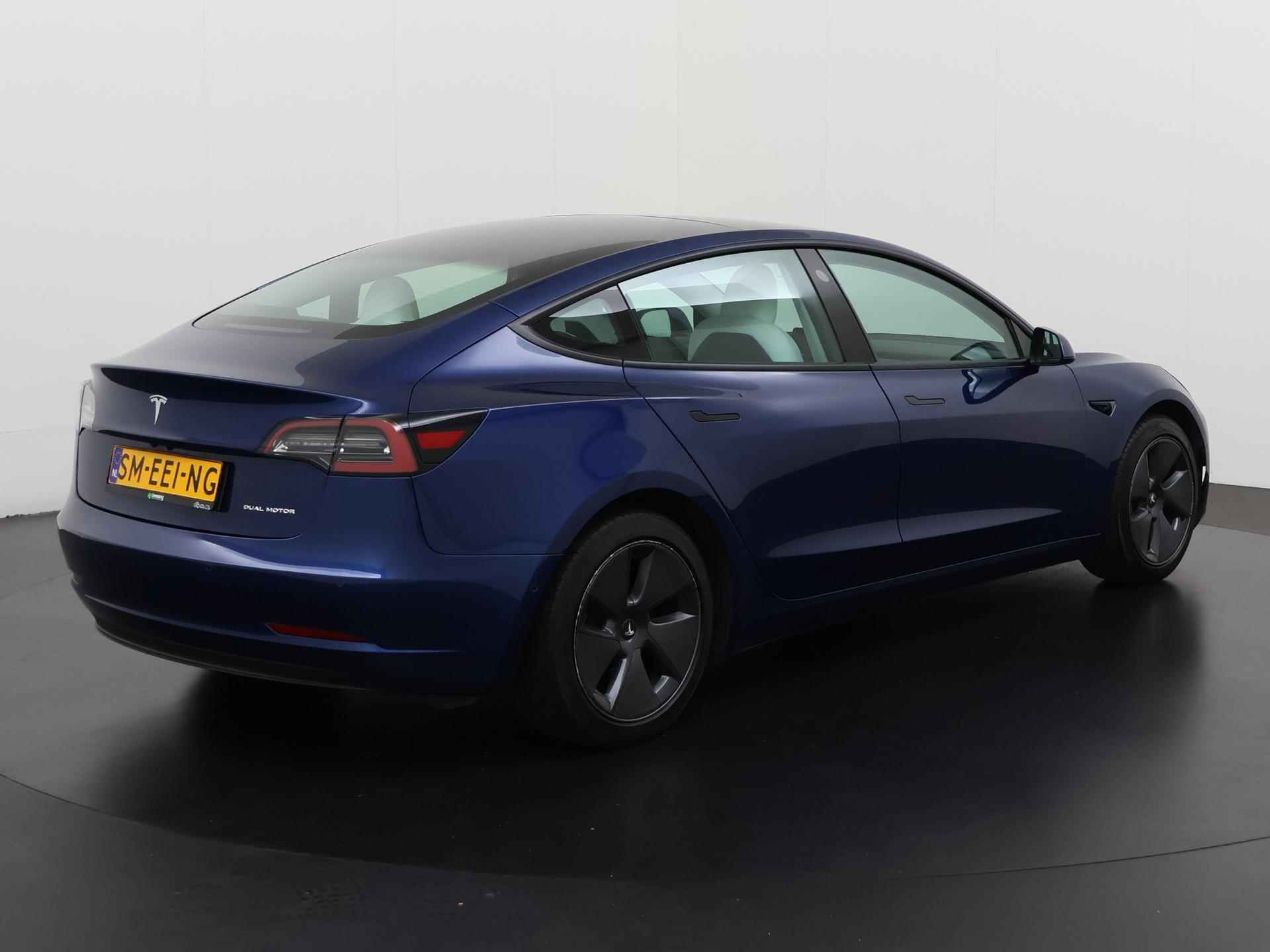 Tesla Model 3 Long Range AWD Dual | Camera | Adapt.cruise | Blind spot | Premium Audio | Zondag open! - 4/45