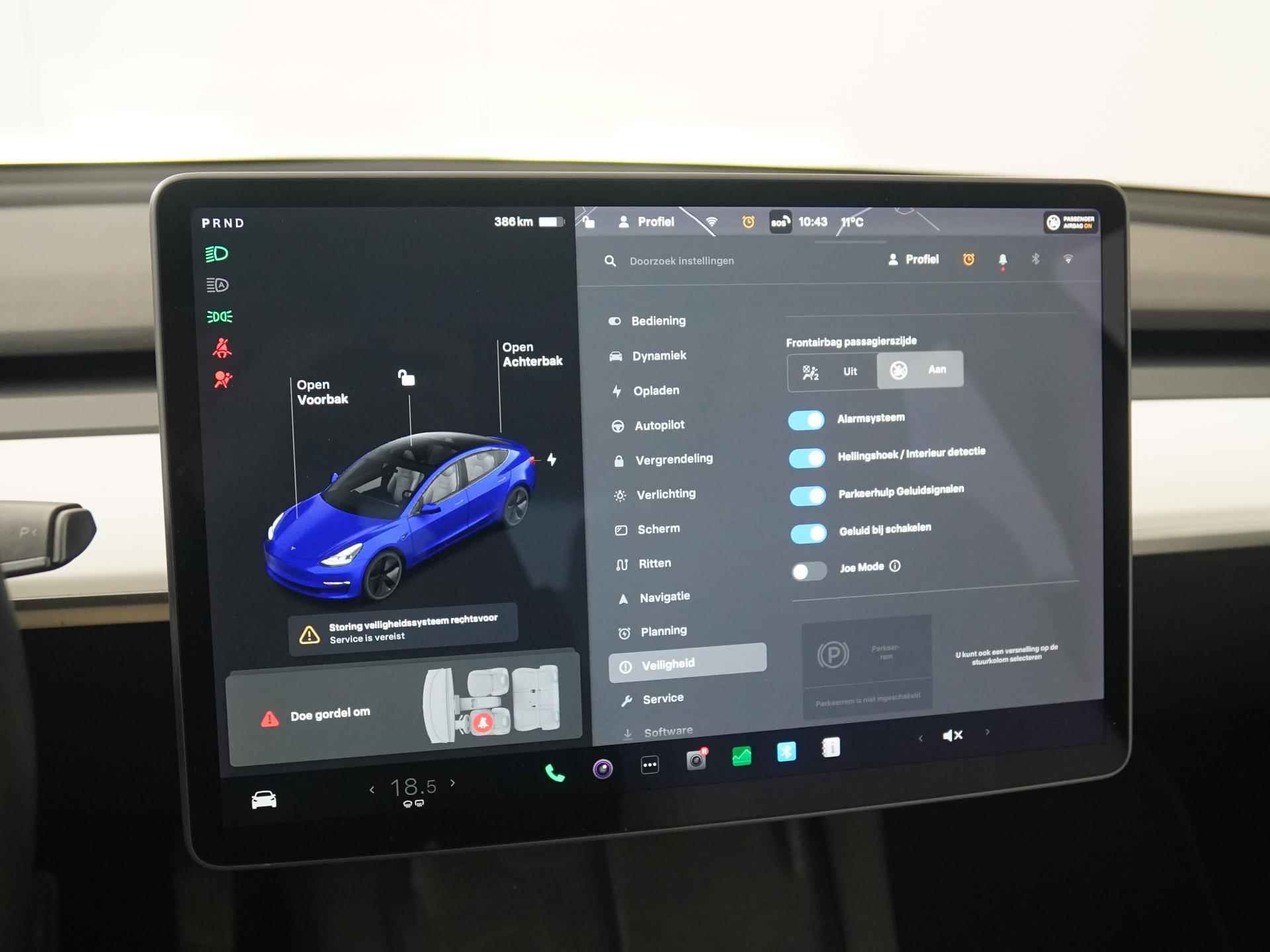 Tesla Model 3 Long Range AWD Dual | Camera | Adapt.cruise | Blind spot | Premium Audio | Zondag open! - 24/45