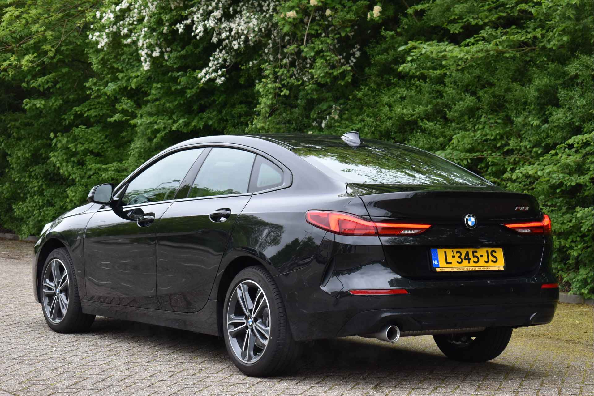 BMW 2 Serie Gran Coupé 218i Business Edition Plus NL-AUTO, CAMERA, LEDER, SFEERVERLICHTING, CARPLAY, FULL LED, NAP - 5/65