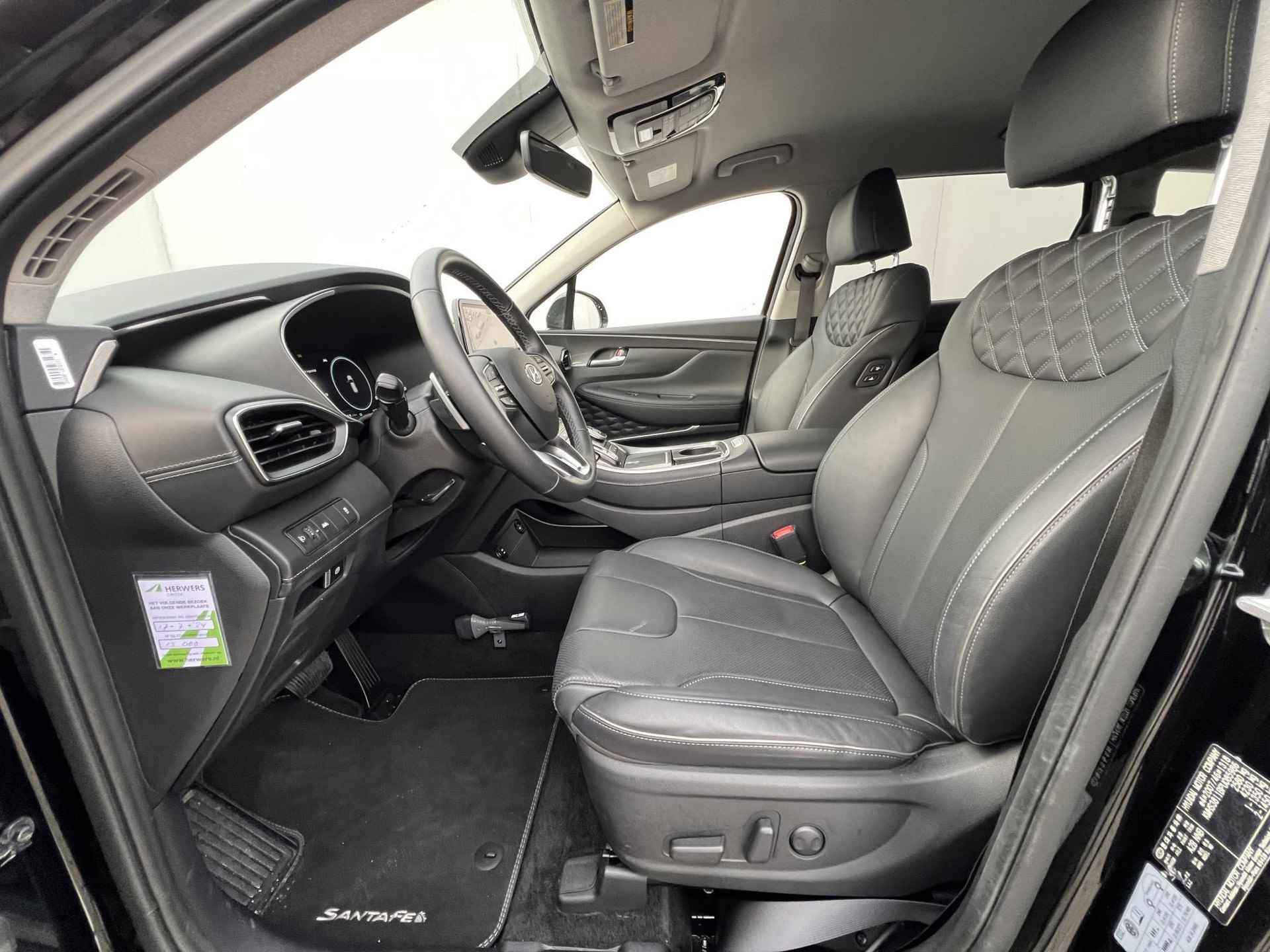 Hyundai Santa Fe 1.6 T-GDI HEV Comfort Smart 7p. Automaat / Zeven persoons / Elektrische stoelen / Trekgewicht 1.650kg! / - 7/62