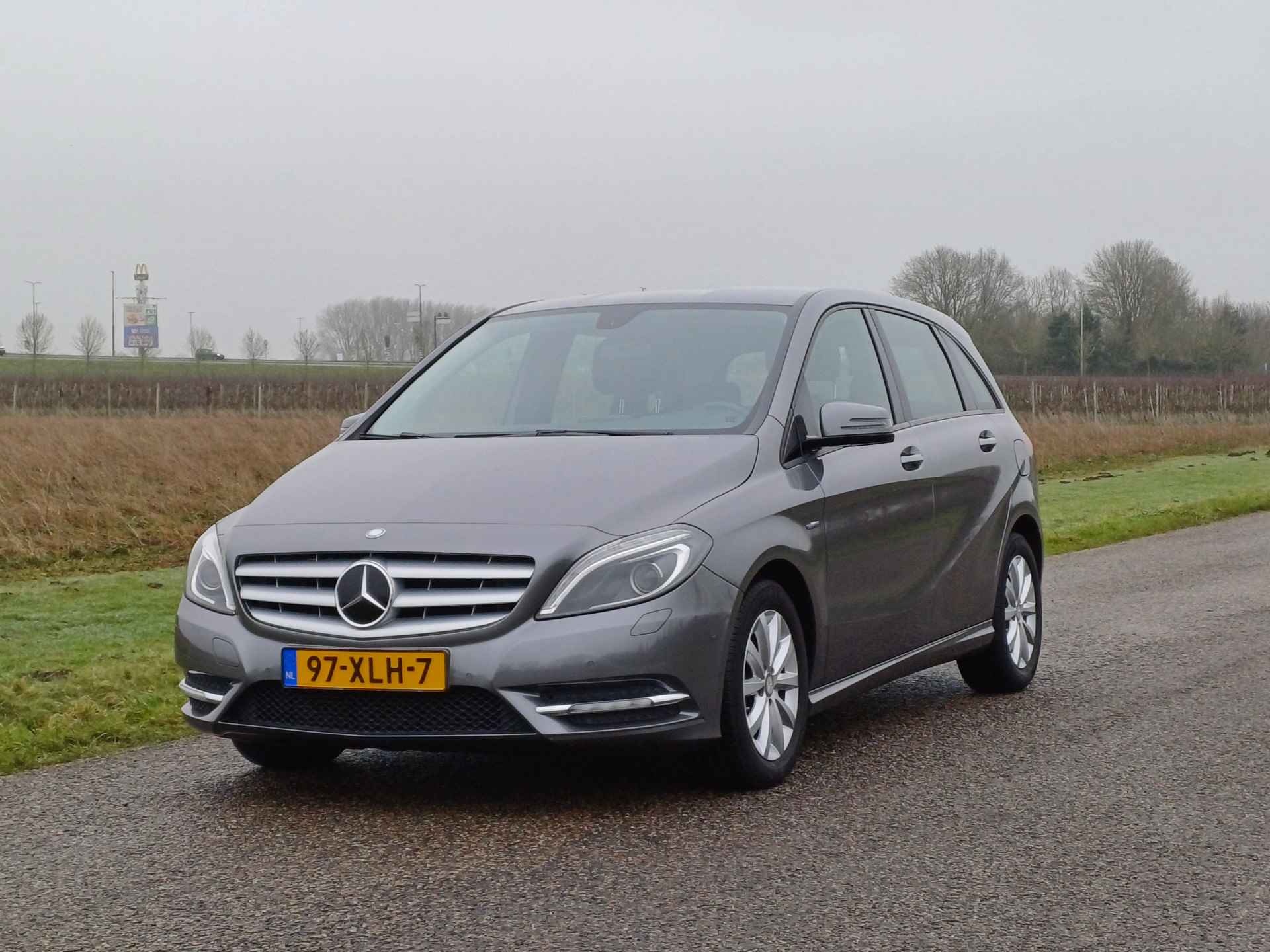 Mercedes-Benz B-Klasse 180 Ambition /NL/Lage KM !/Trekh./Navi/Cruise/Park V+A - 4/48