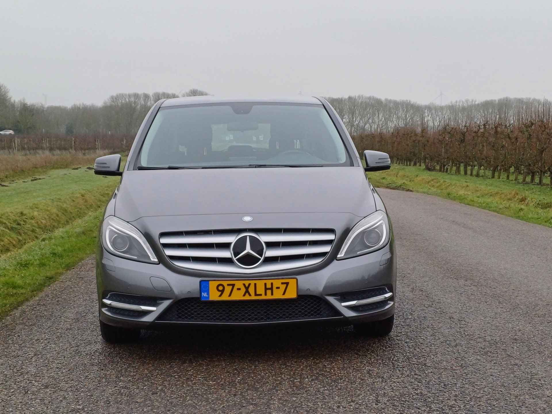 Mercedes-Benz B-Klasse 180 Ambition /NL/Lage KM !/Trekh./Navi/Cruise/Park V+A - 5/48