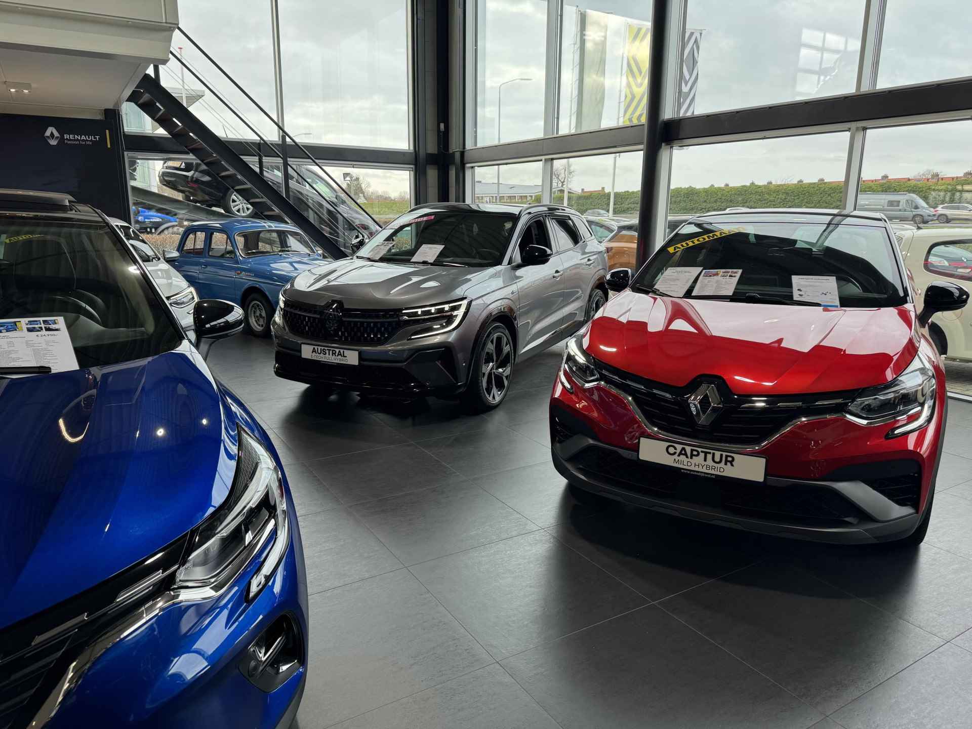 Renault Mégane Estate 1.3 TCe Zen Navigatie, Apple/Android Auto, All Season banden, Trekhaak - 37/43